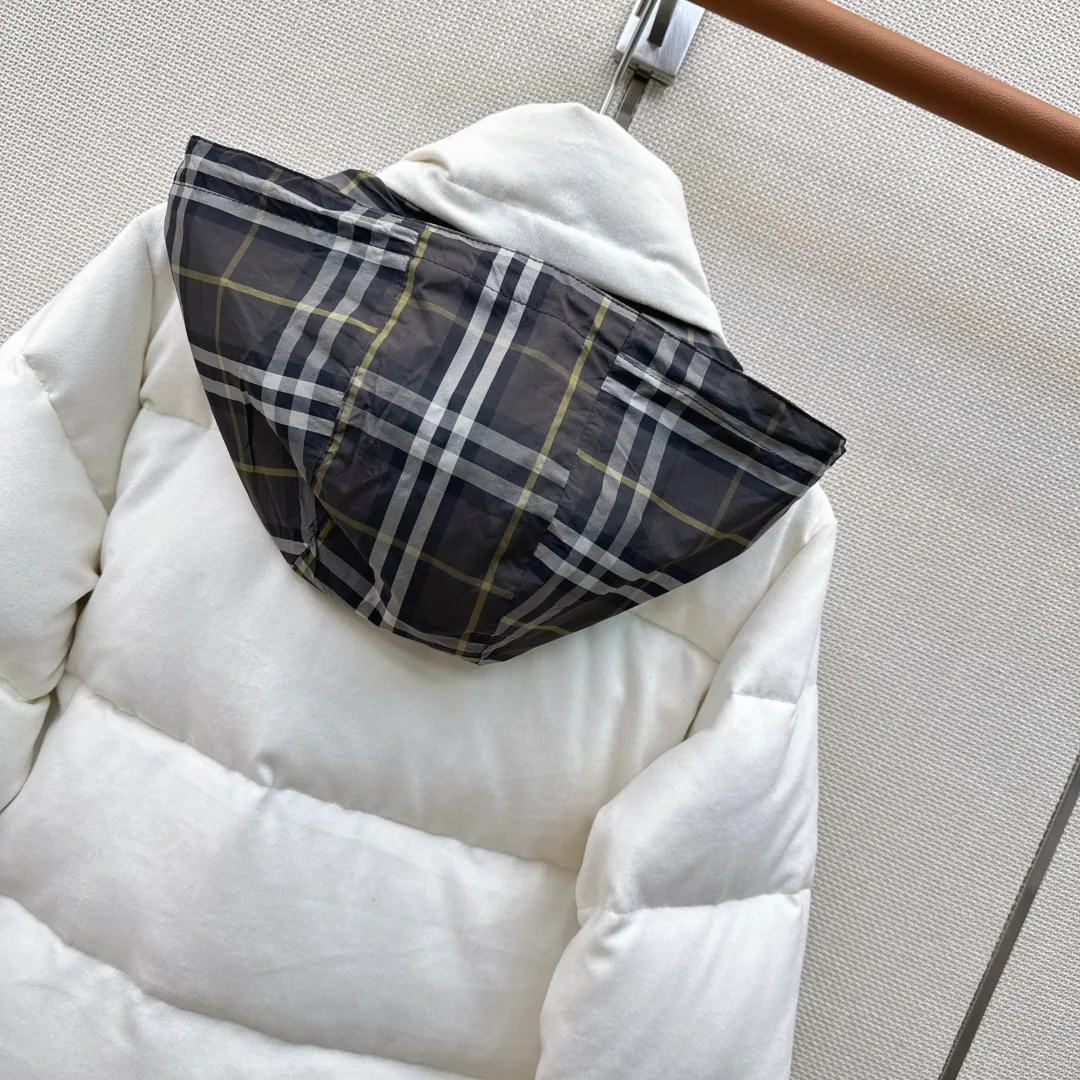 Куртки И Пуховики Женские Burberry 18023678