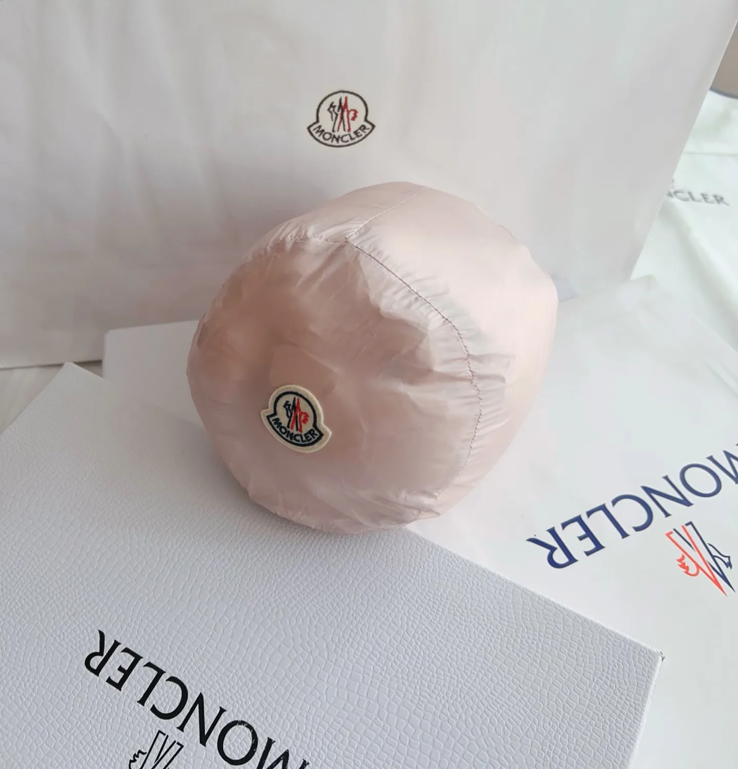 Куртки И Пуховики Женские Moncler 19417523