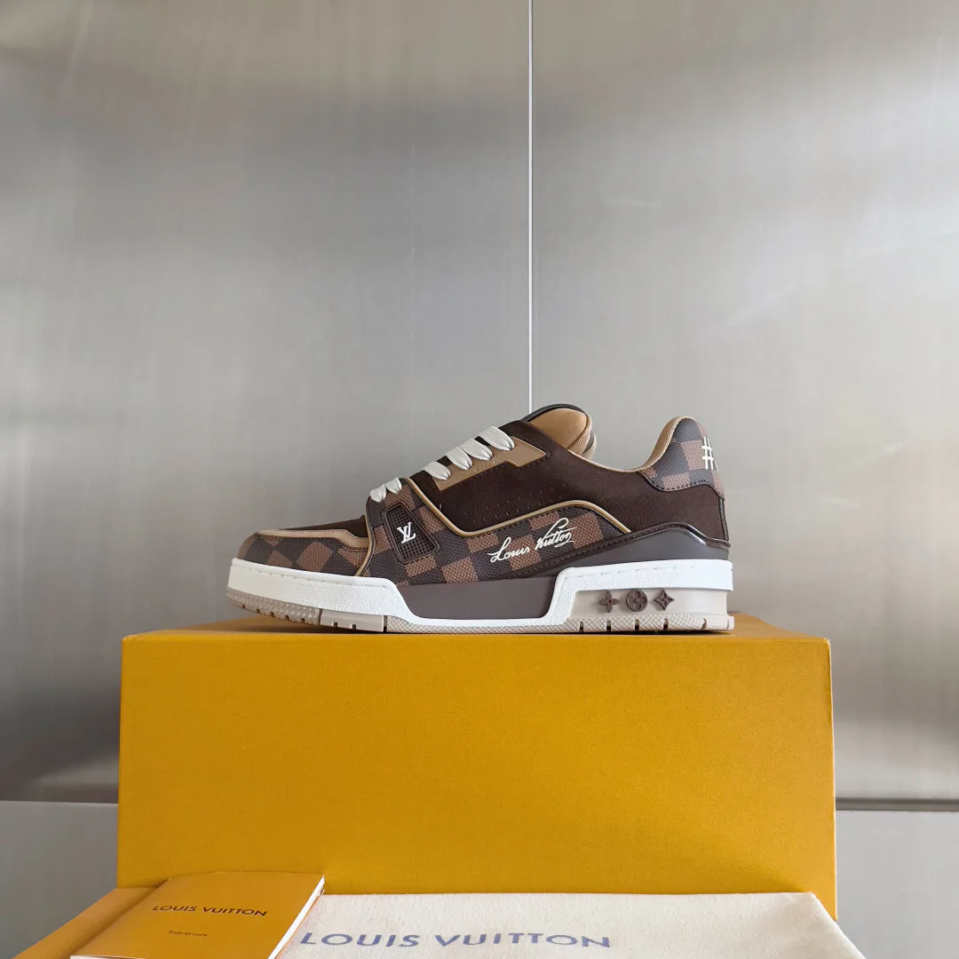 Кроссовки Женские Louis Vuitton 1546740