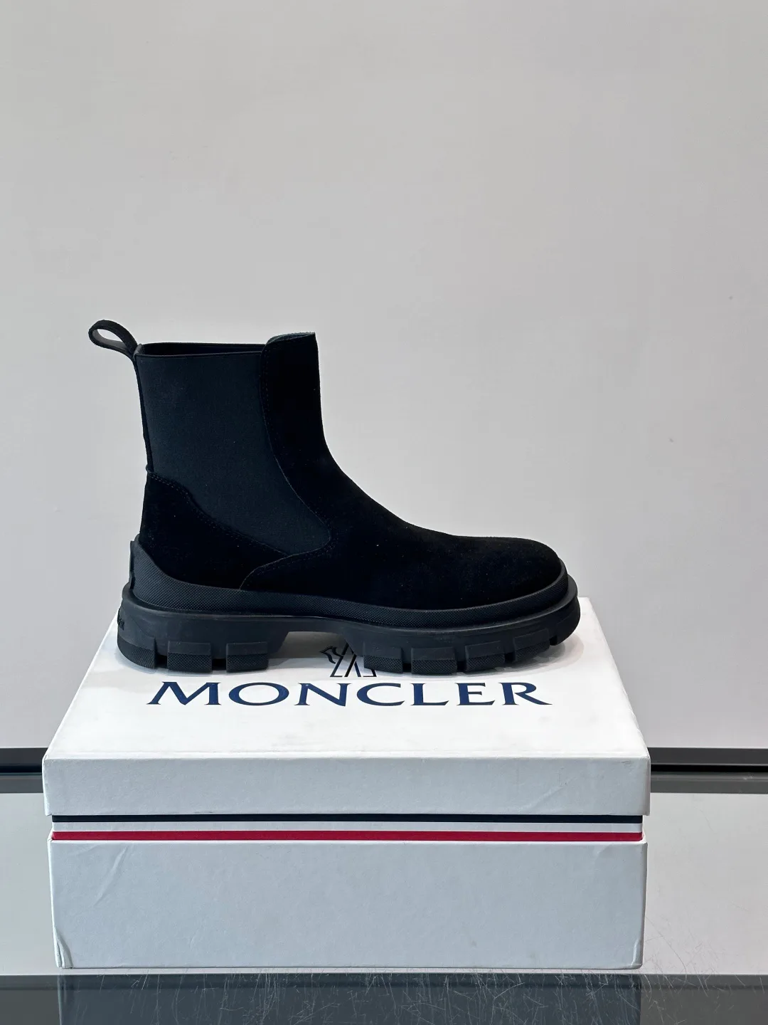 Ботинки Мужские Moncler 574397
