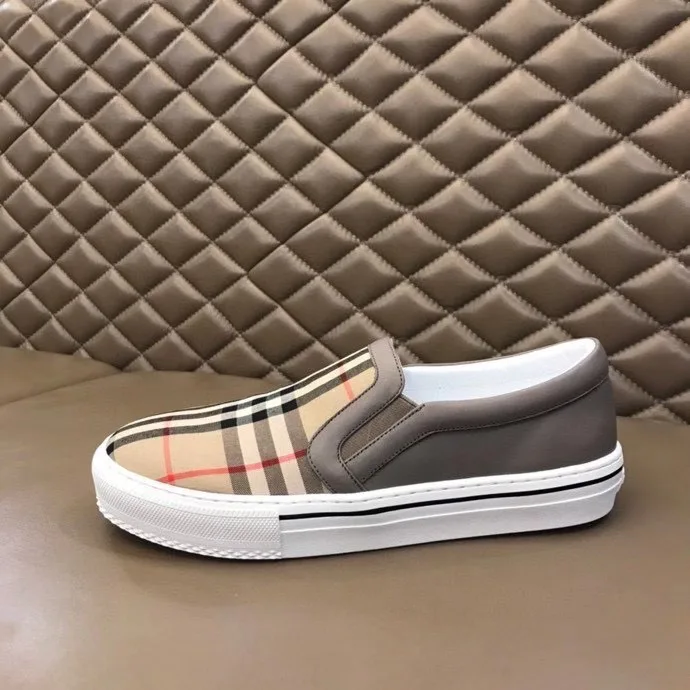 Кроссовки Мужские Burberry 18744108
