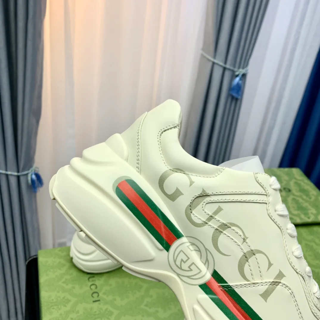 Кроссовки Женские Gucci 173895