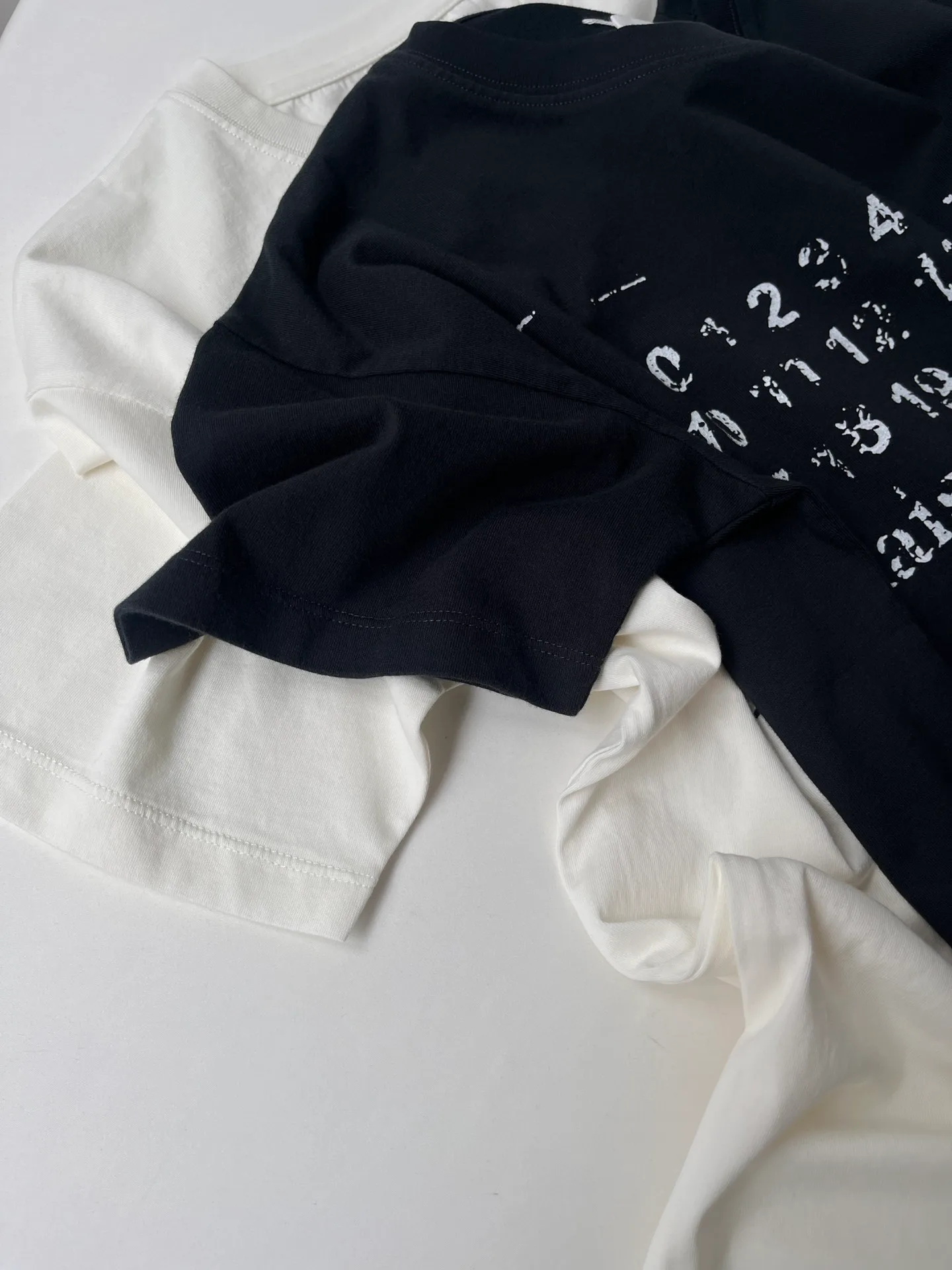 Футболки Женские Maison Margiela 36048