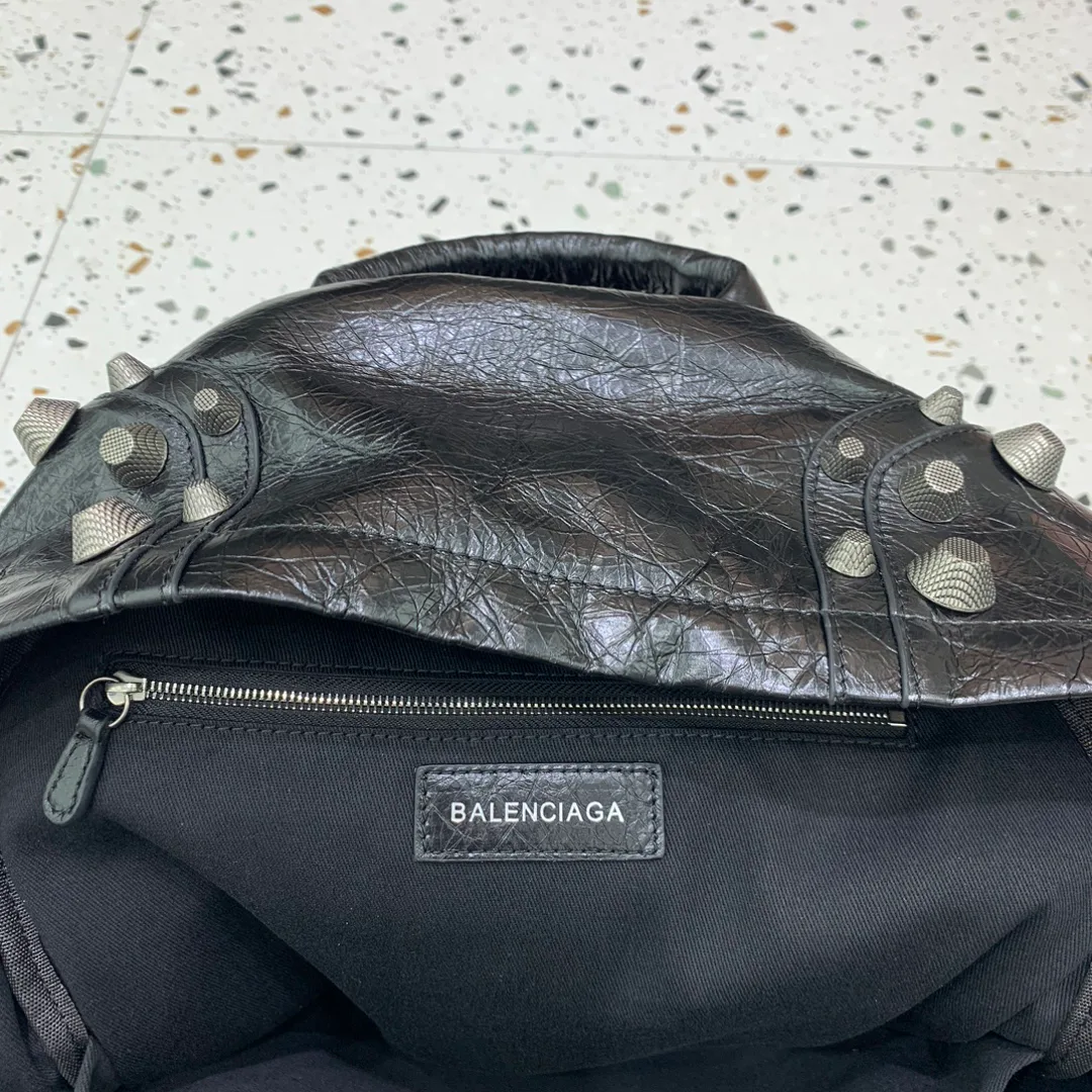 Рюкзаки Женские Balenciaga 15123191