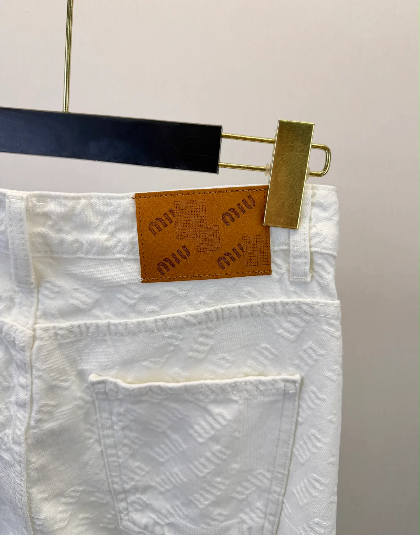 Джинсы Женские Miu Miu 11201560