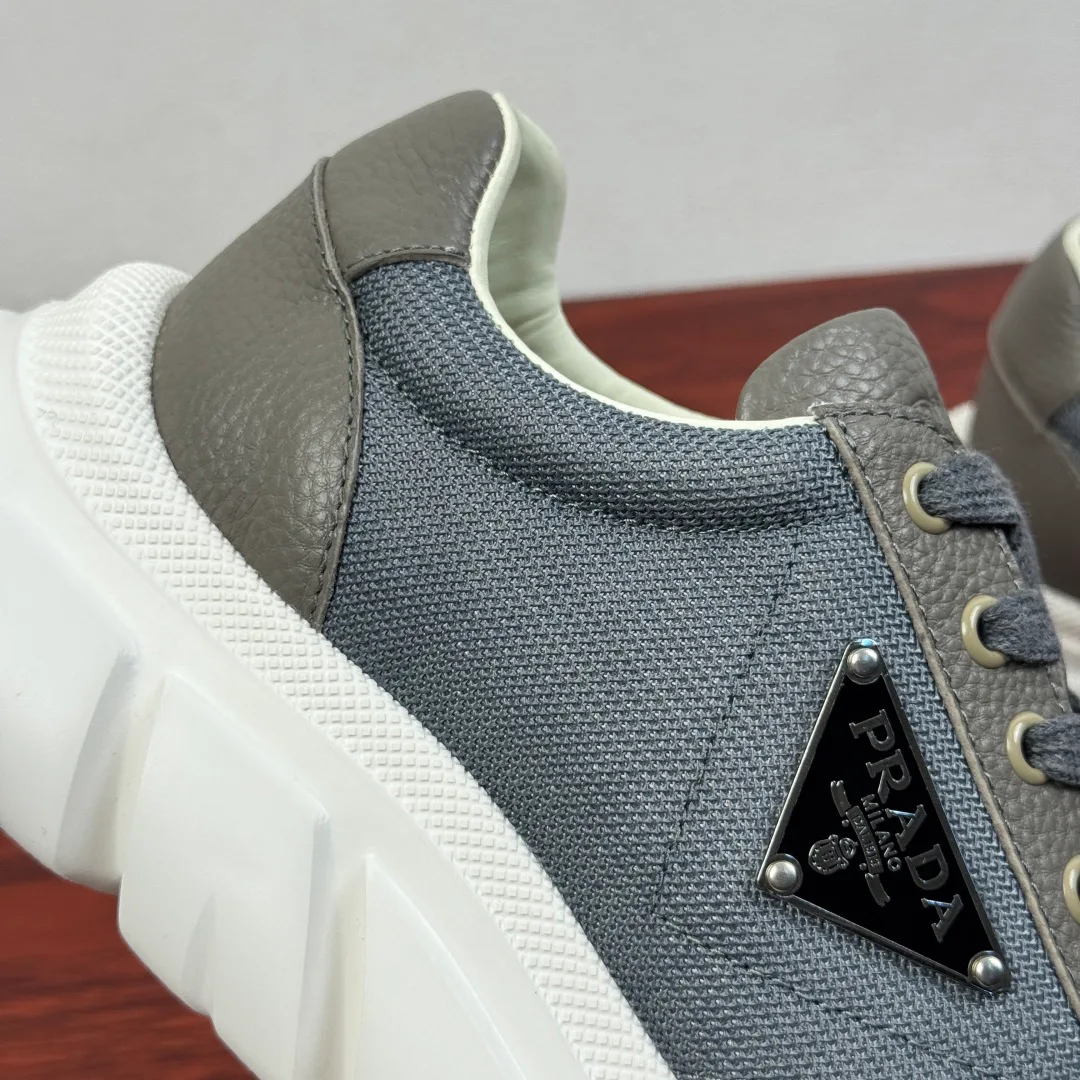 Кроссовки Мужские Prada 4214472