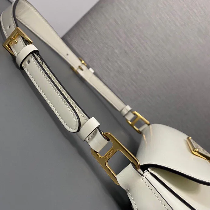 Классические Сумки Женские Prada 5063865