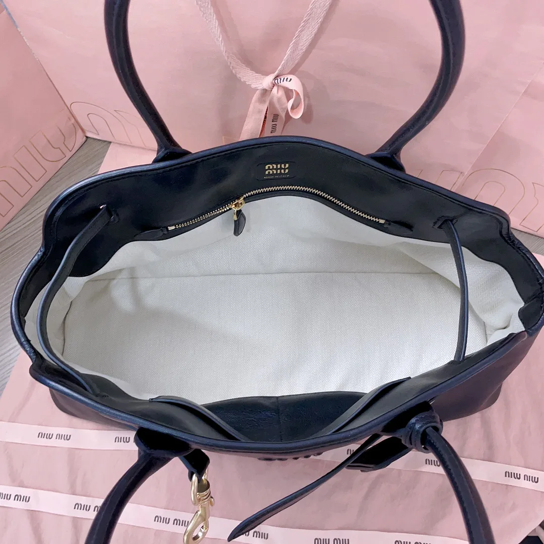 Классические Сумки Женские Miu Miu 18004738
