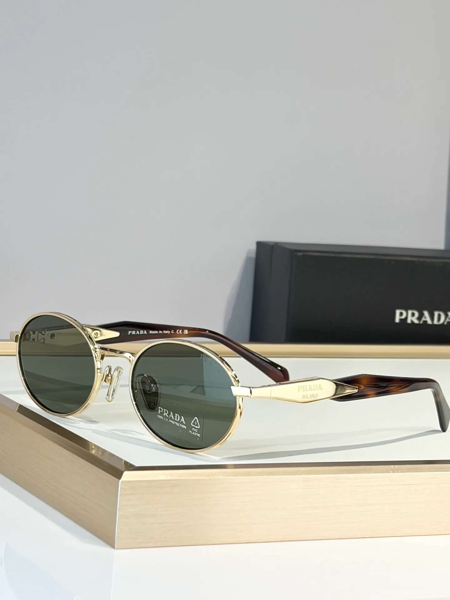 Очки Prada 12217001