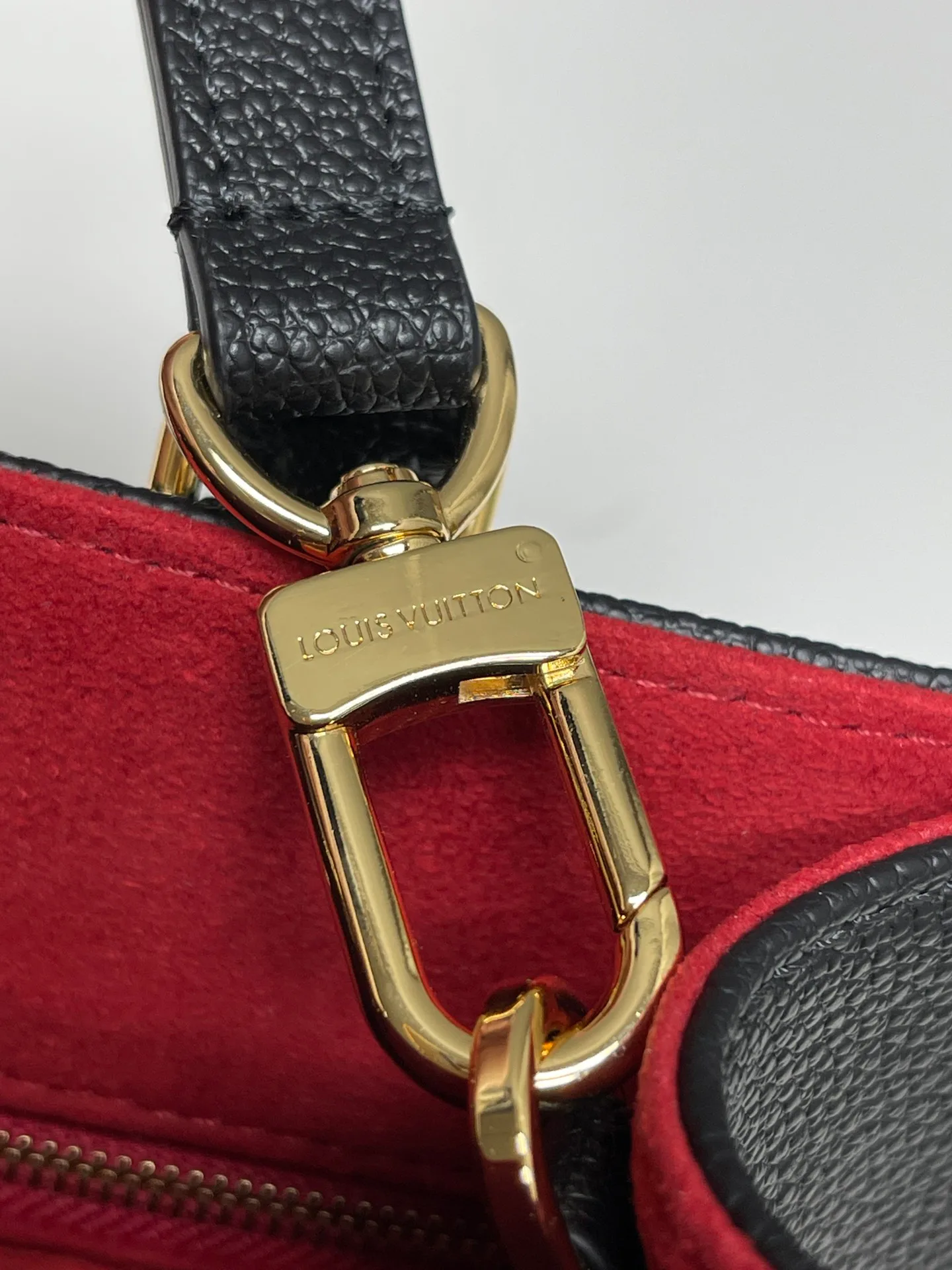 Классические Сумки Женские Louis Vuitton 11564886