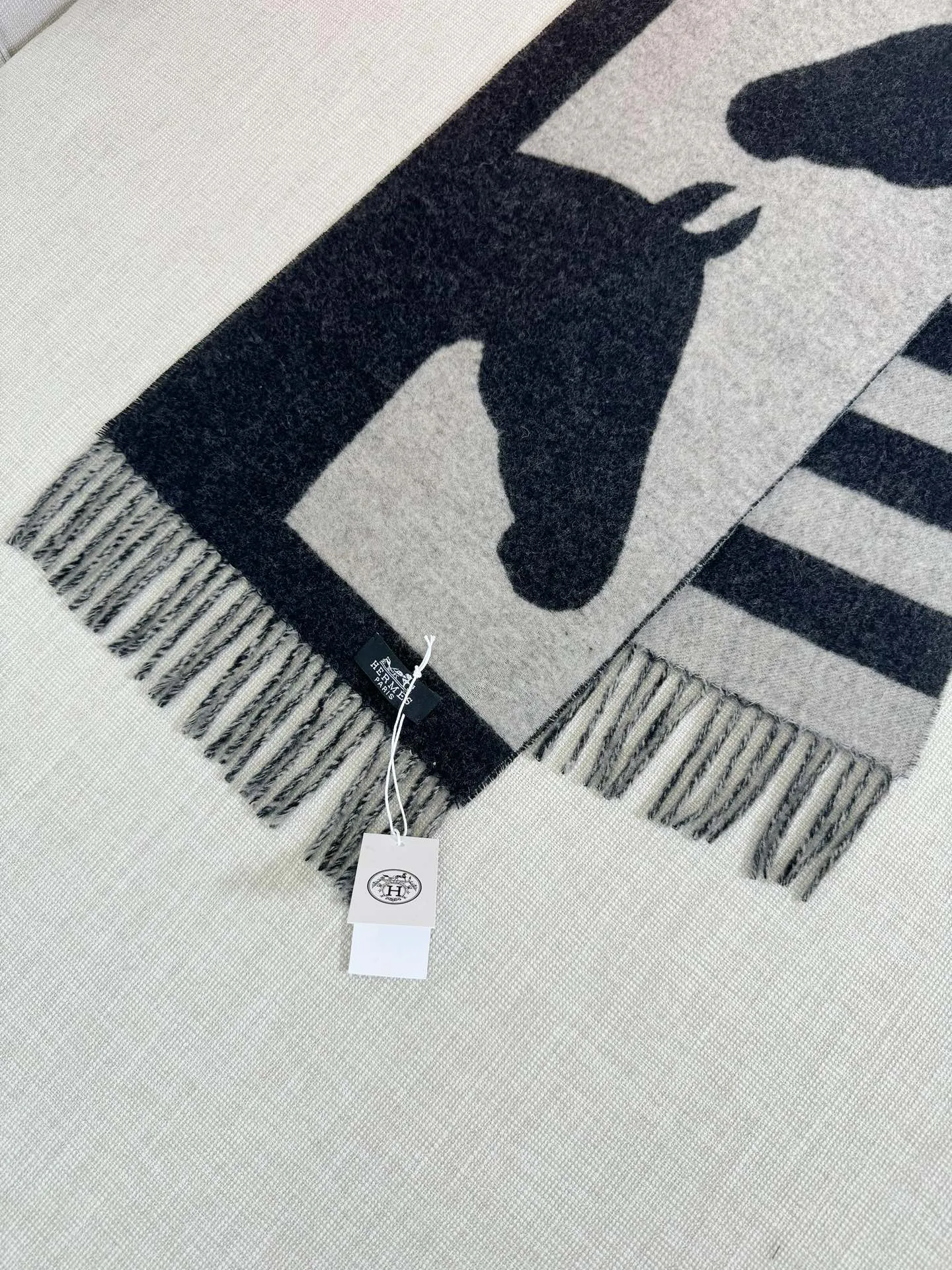 Шарфы Hermes 1753