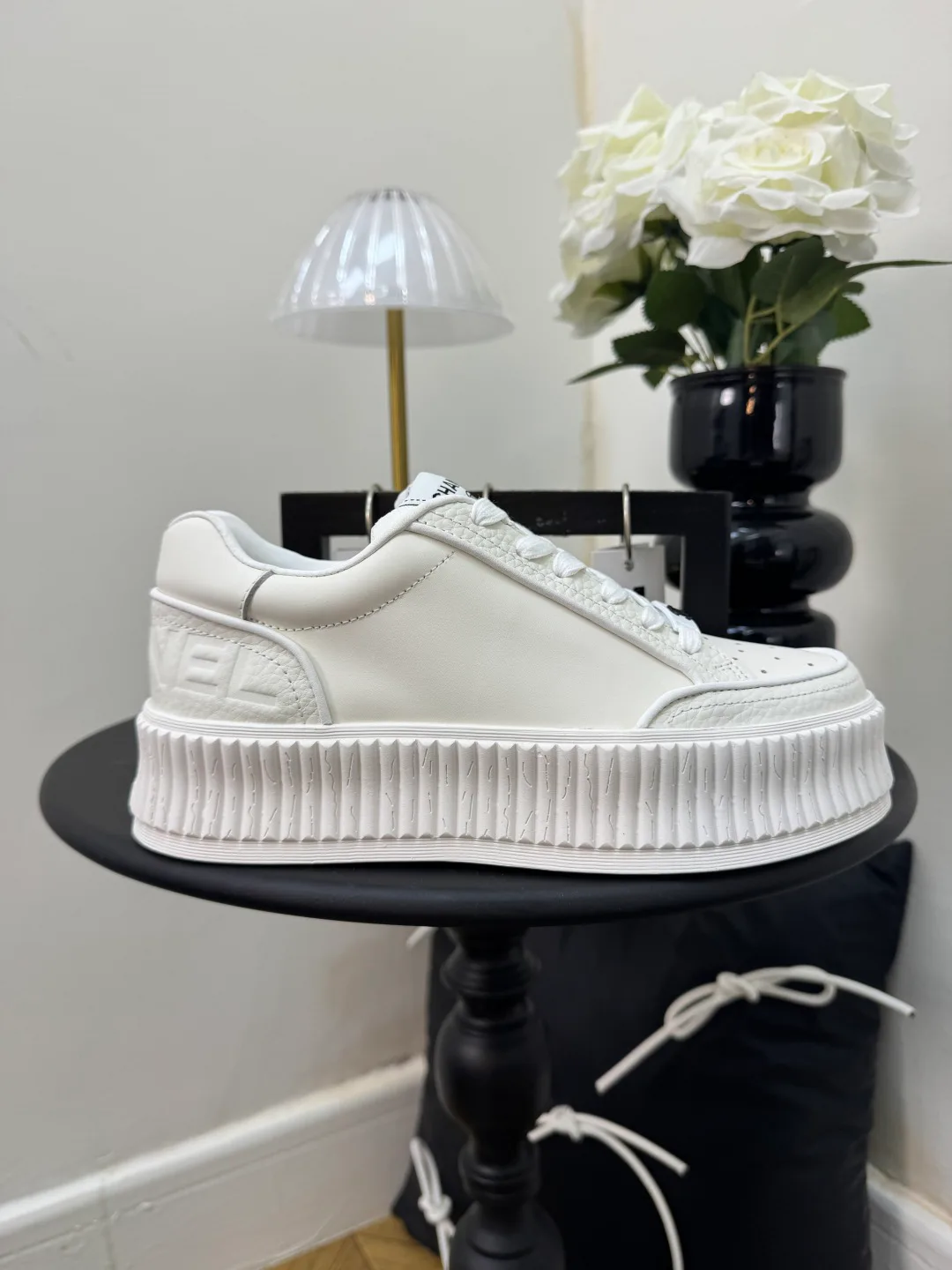 Кроссовки Женские Chanel 18025563
