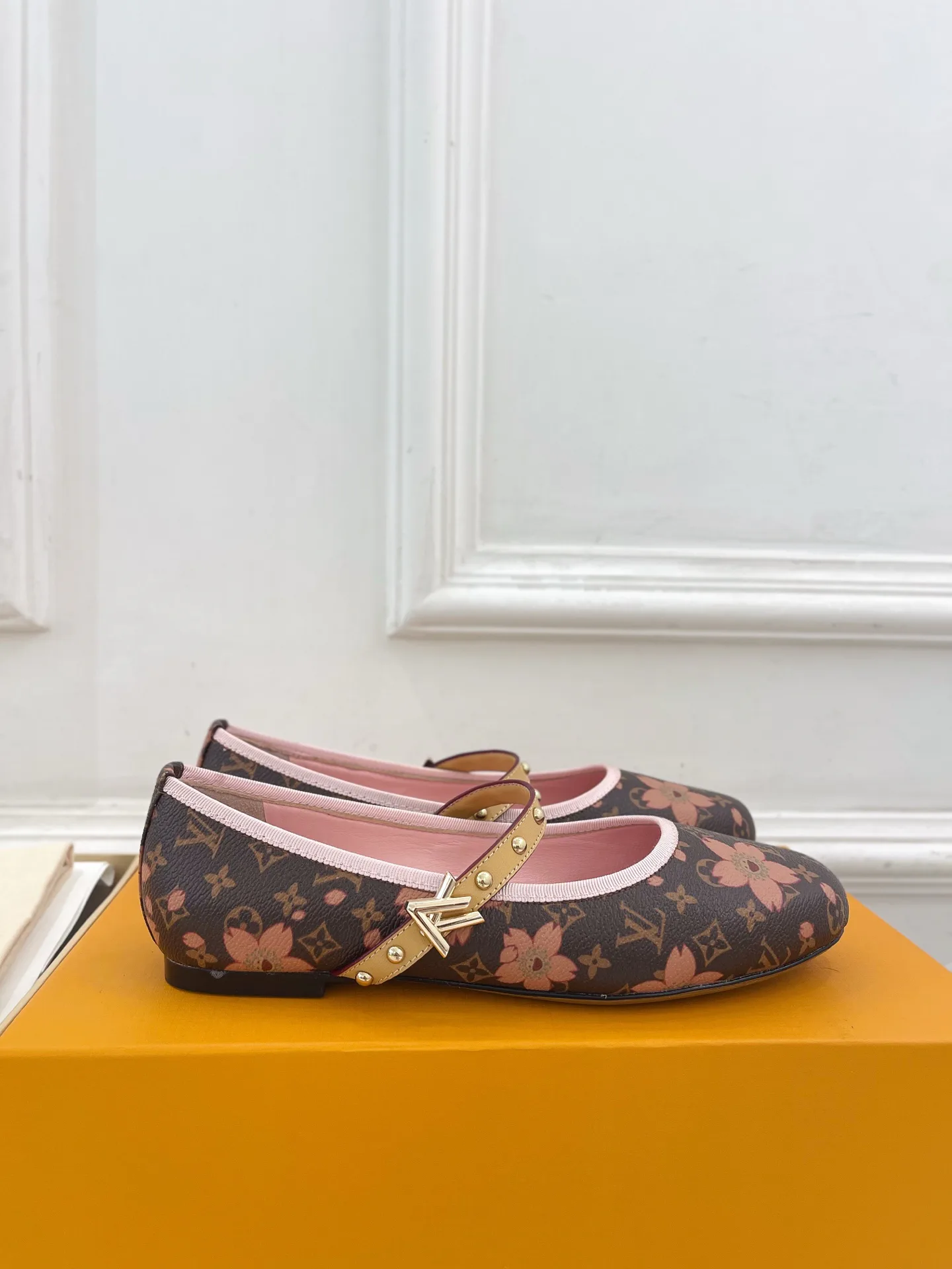 Балетки Женские Louis Vuitton 11458185