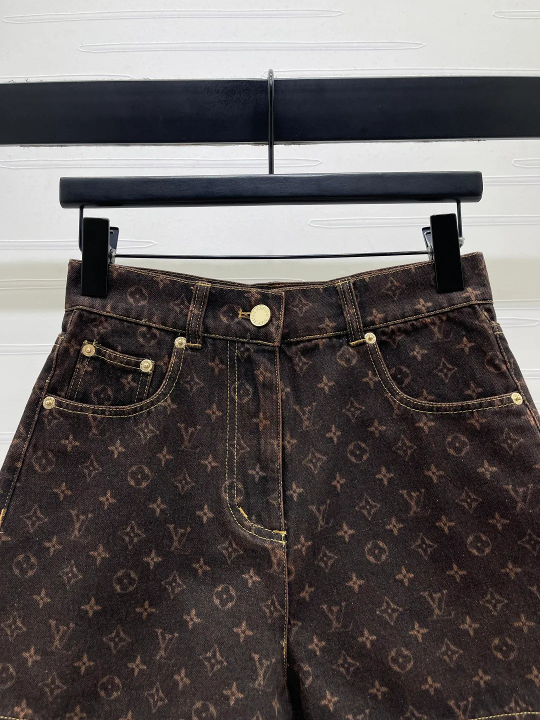 Шорты Женские Louis Vuitton 12754557