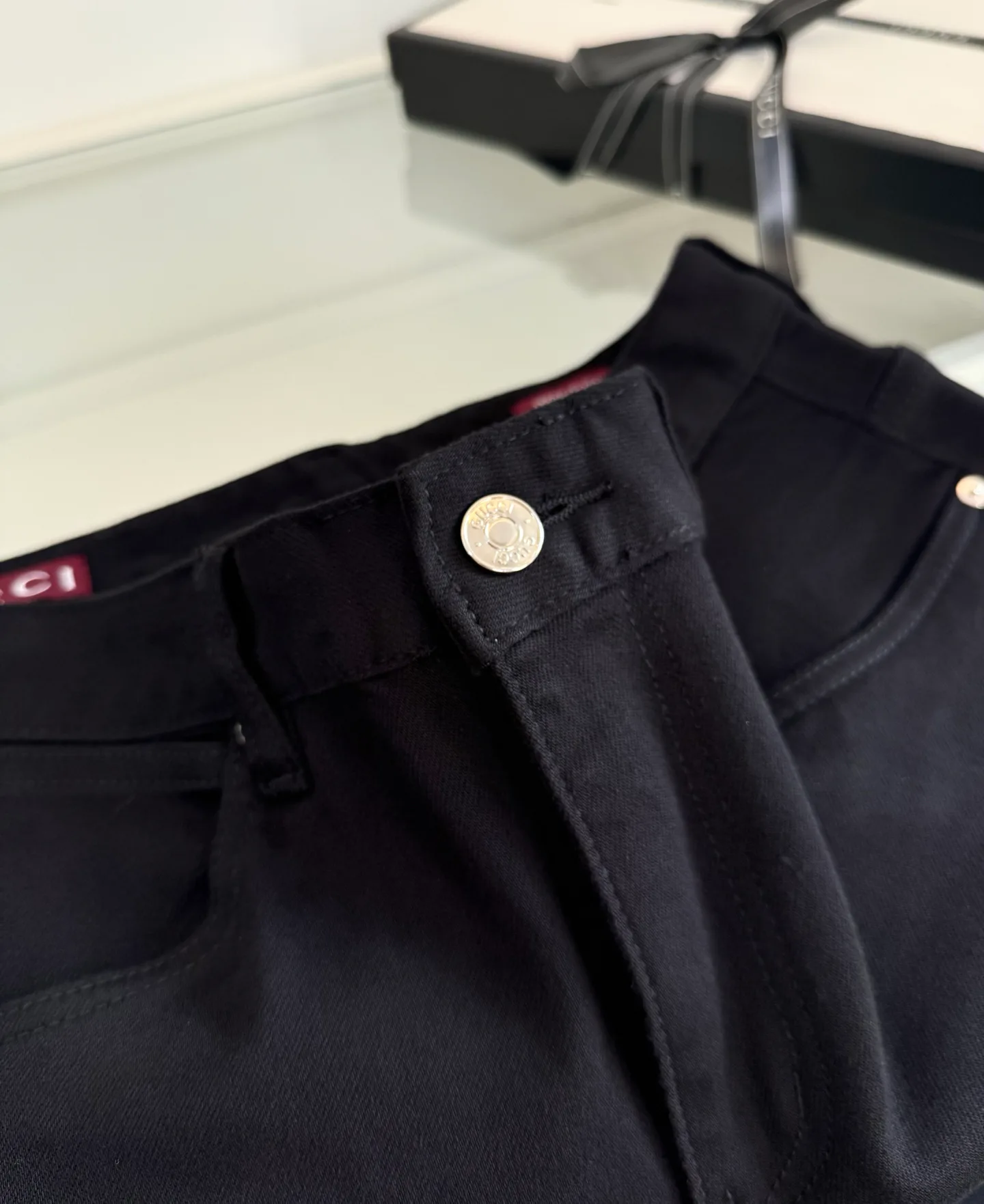 Джинсы Мужские Gucci 18566983