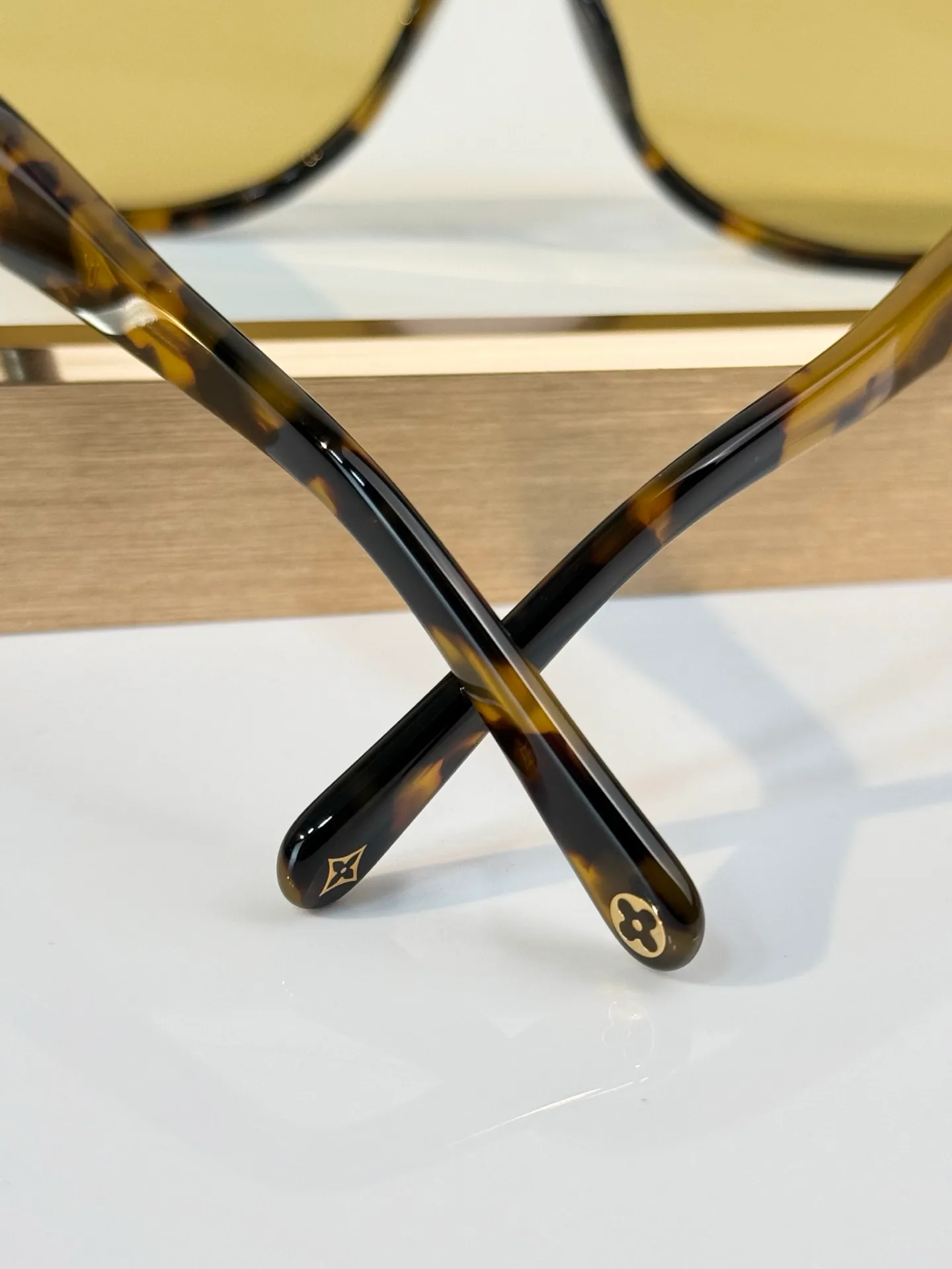 Очки Louis Vuitton 18201387