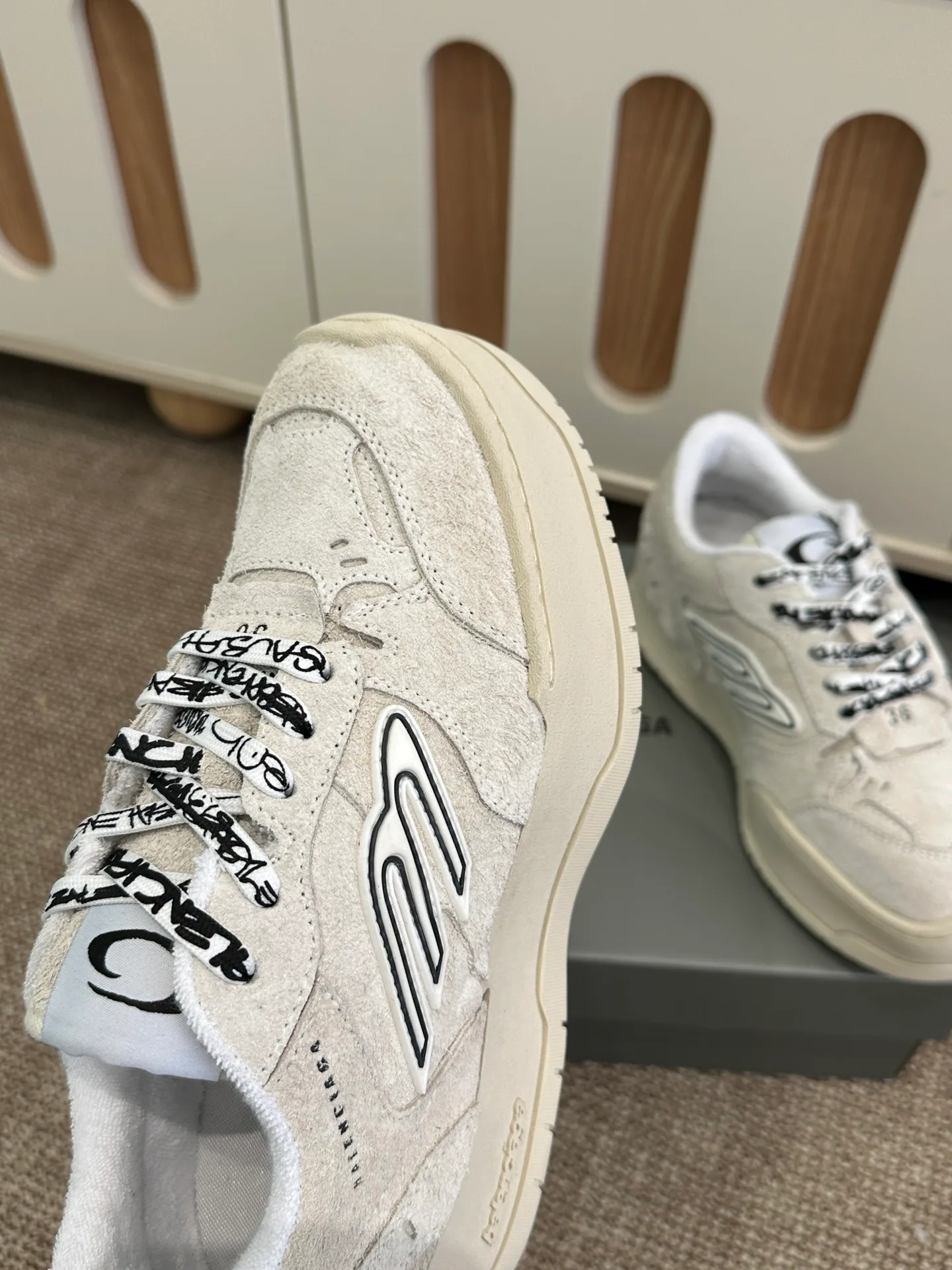 Кроссовки Женские Balenciaga 11051751