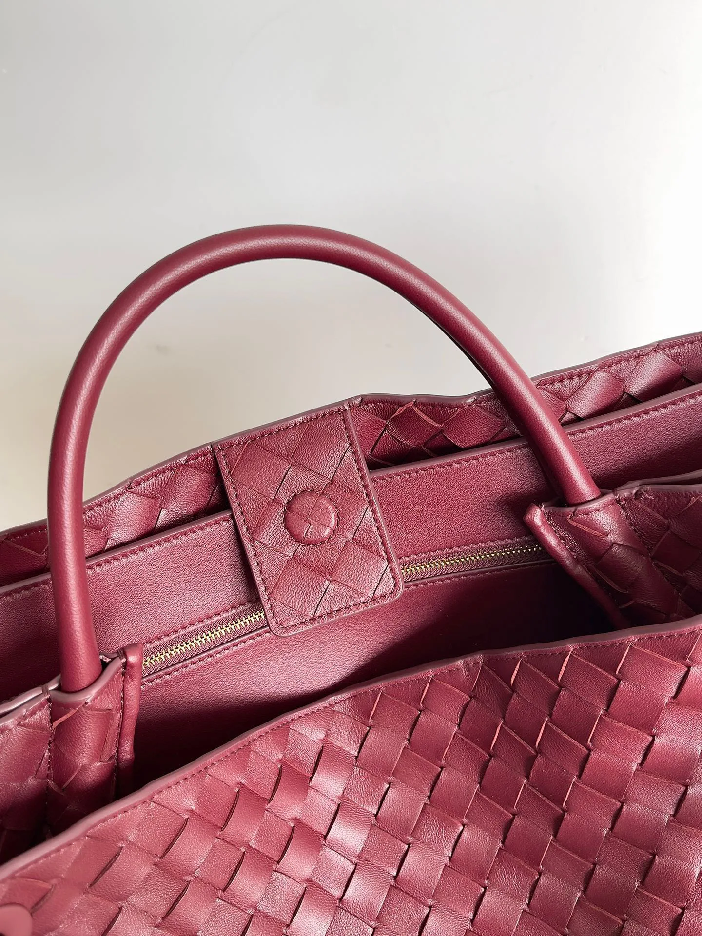 Классические Сумки Женские Bottega Veneta 17972837