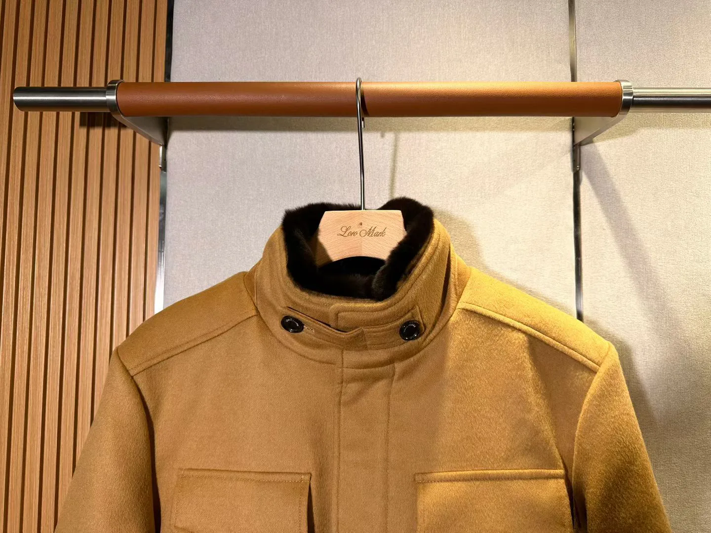 Кожаные Куртки И Дублёнки Мужские Loro Piana 1061838