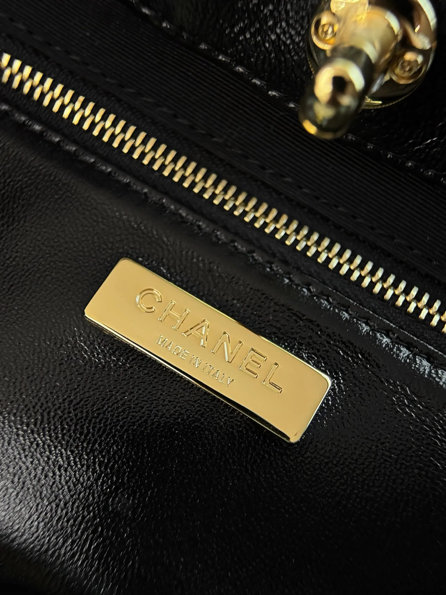 Классические Сумки Женские Chanel 18148014