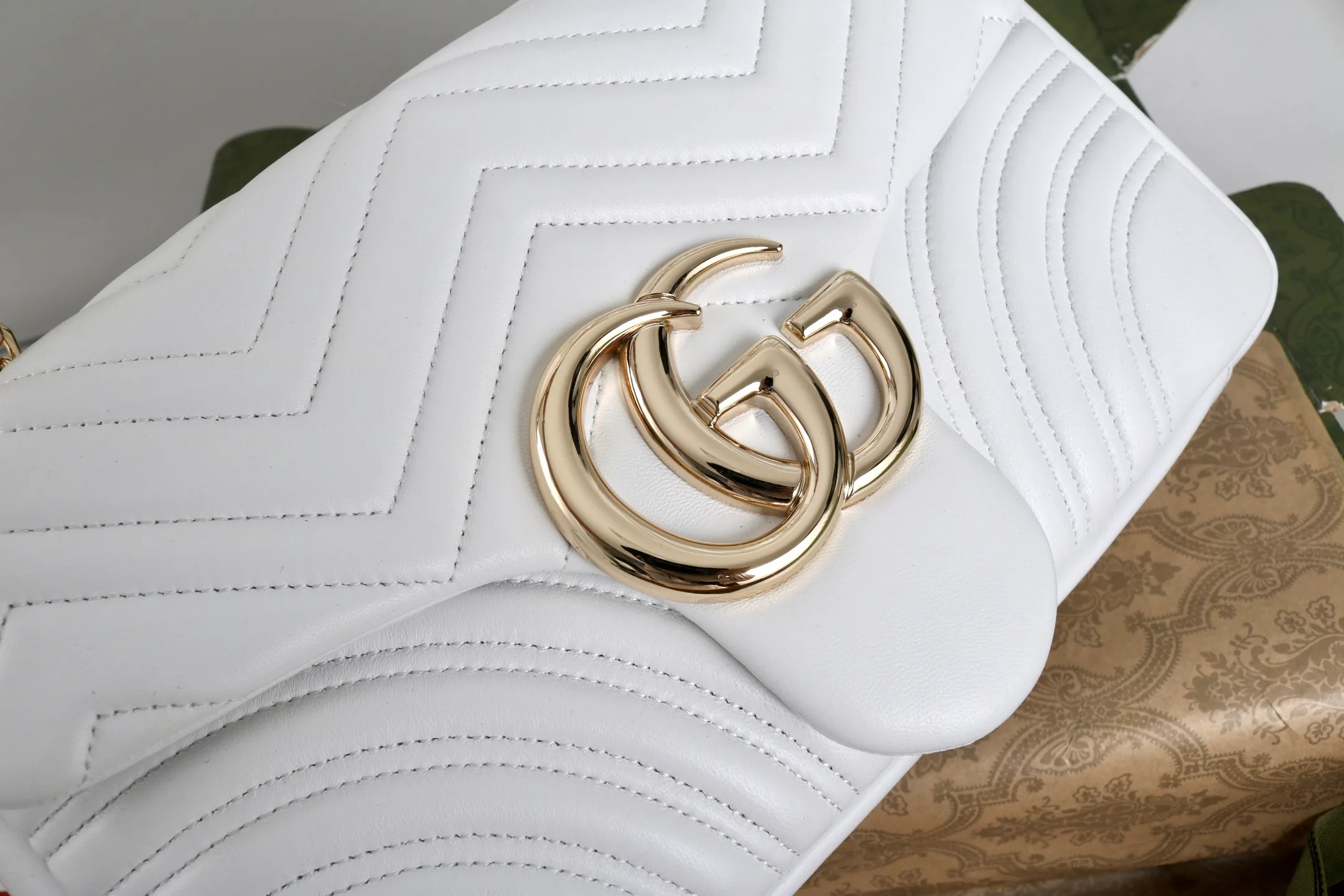 Классические Сумки Женские Gucci 18223240
