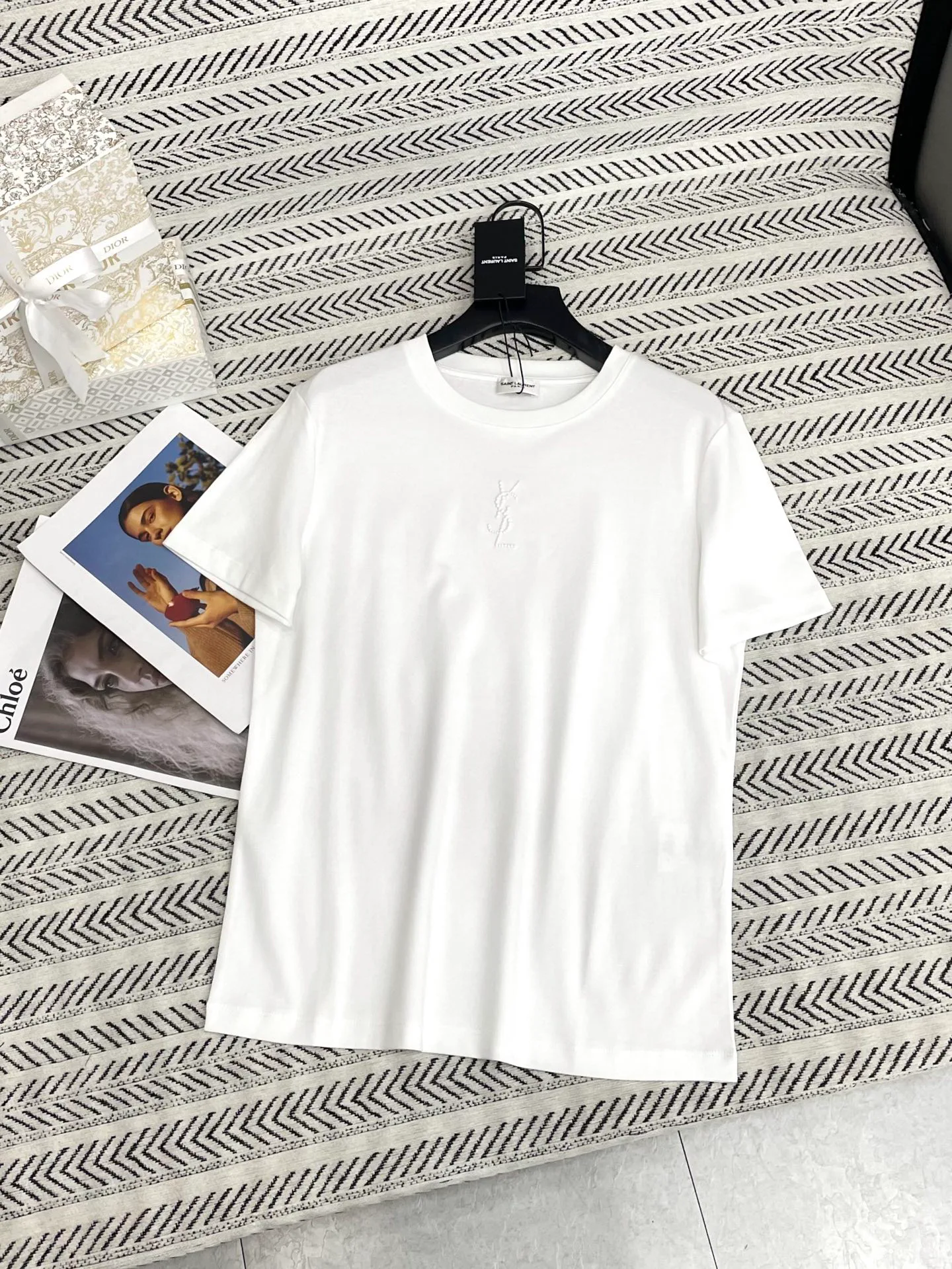 Футболки Женские Saint Laurent 11653853