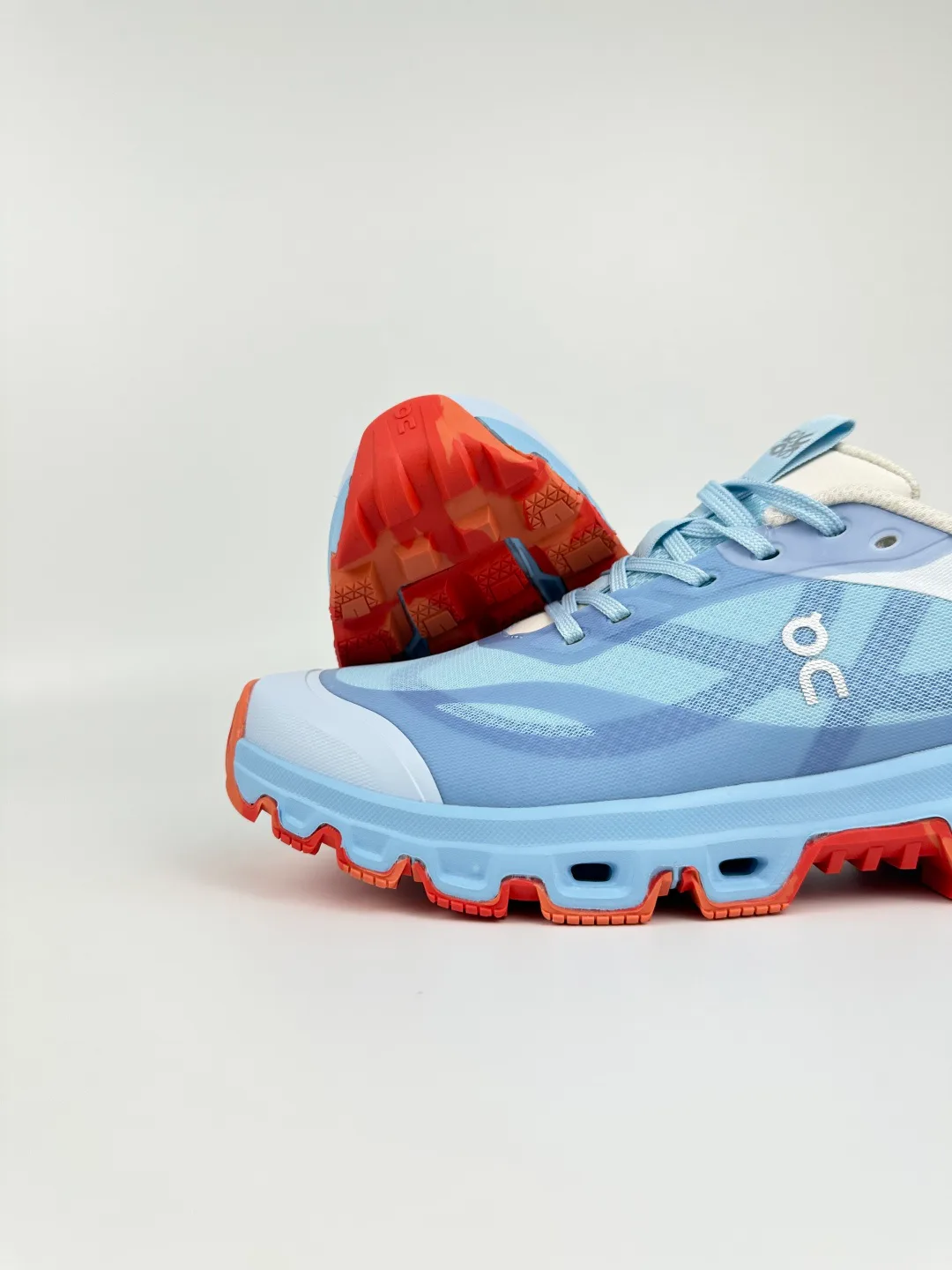 Кроссовки Женские Loewe 11228558