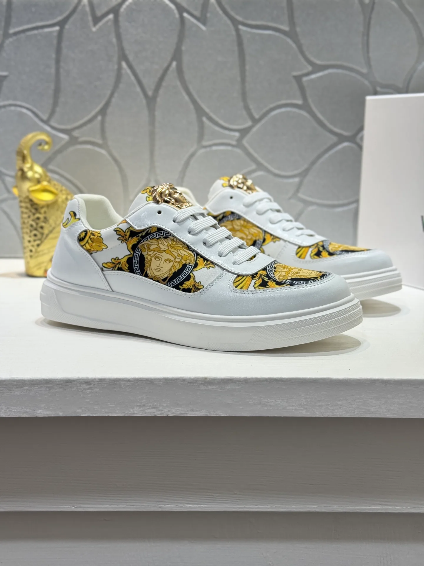 Кроссовки Мужские Versace 11490757