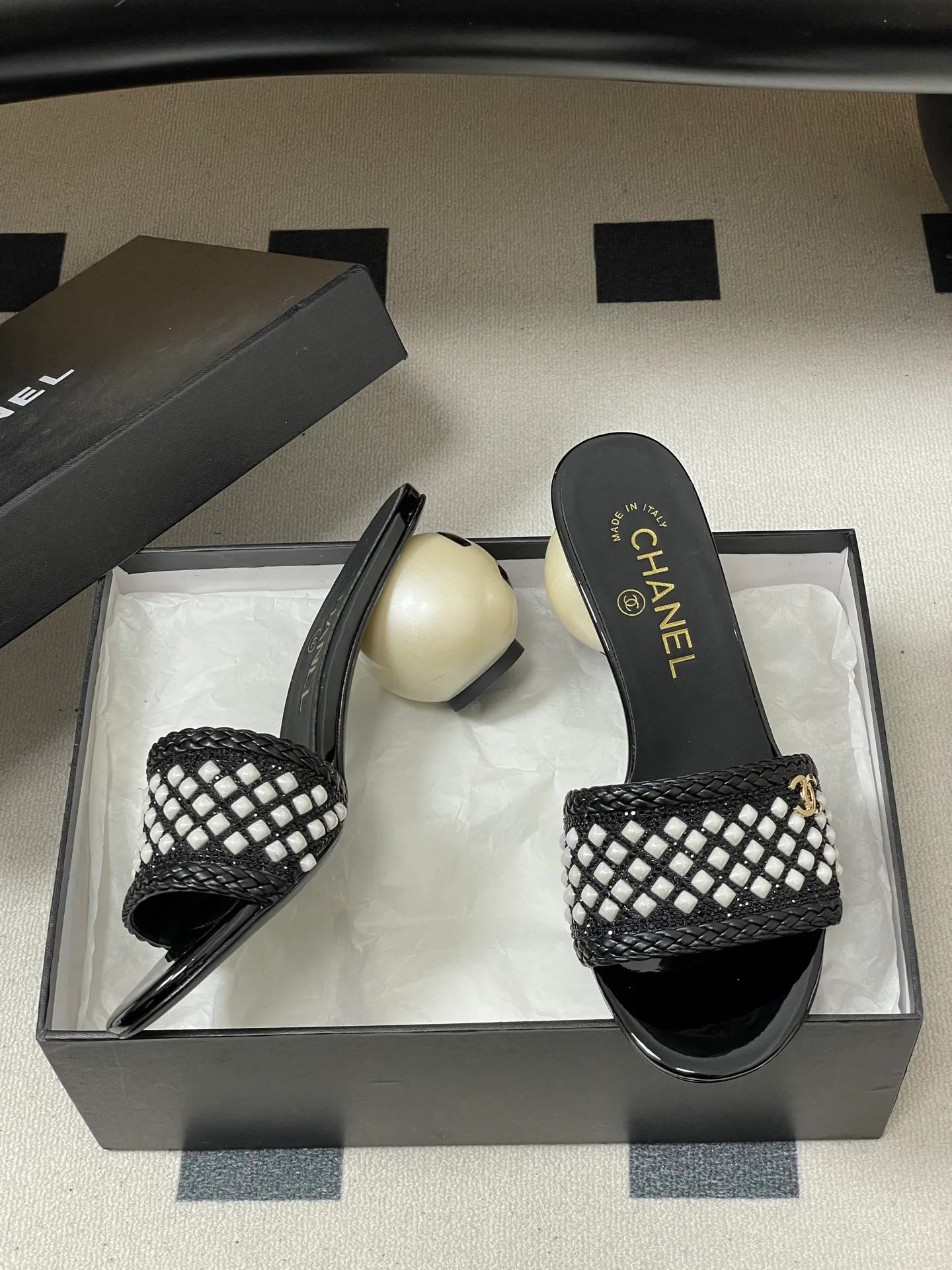 Босоножки Женские Chanel 10993926