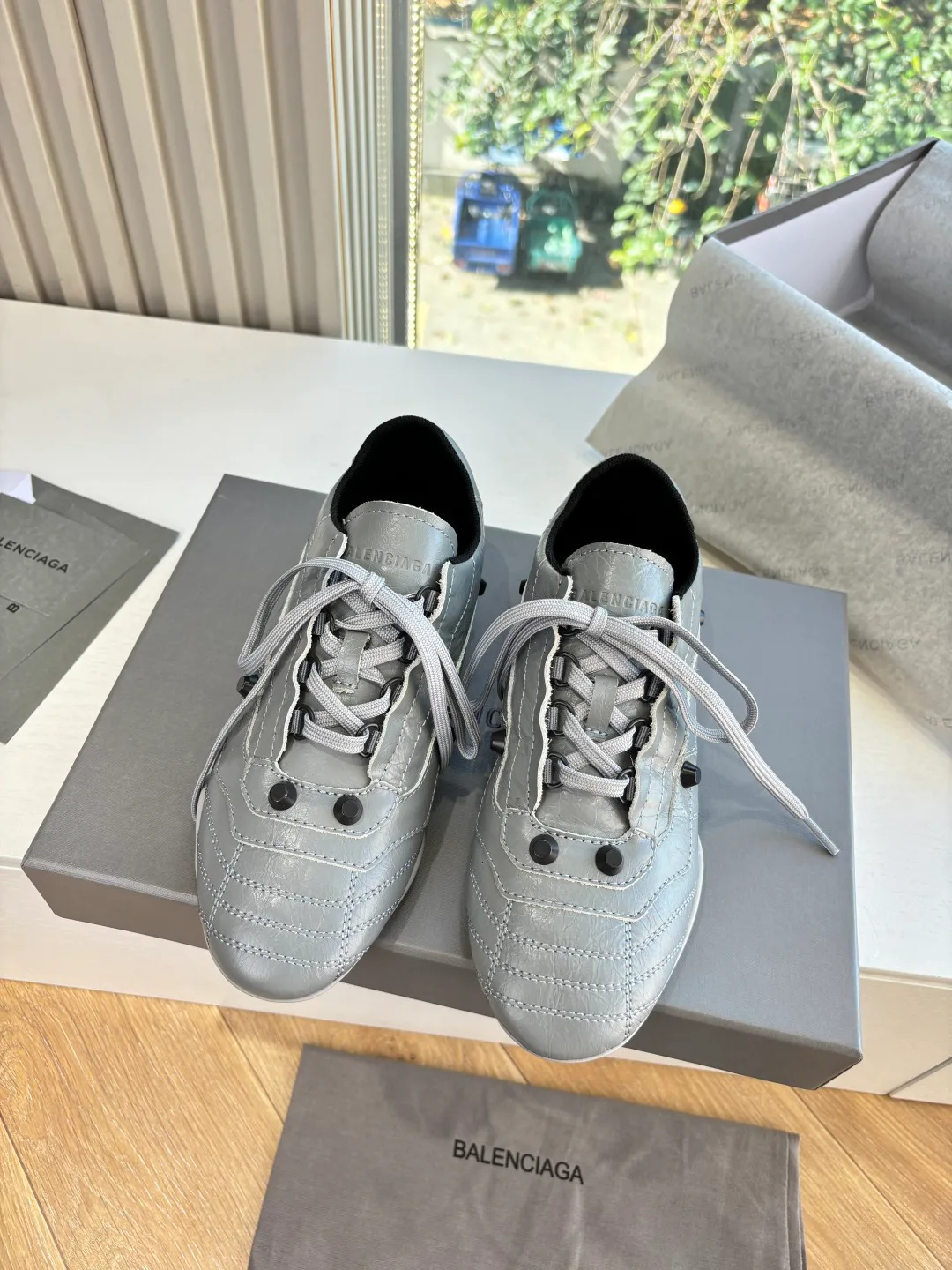 Кроссовки Женские Balenciaga 231686