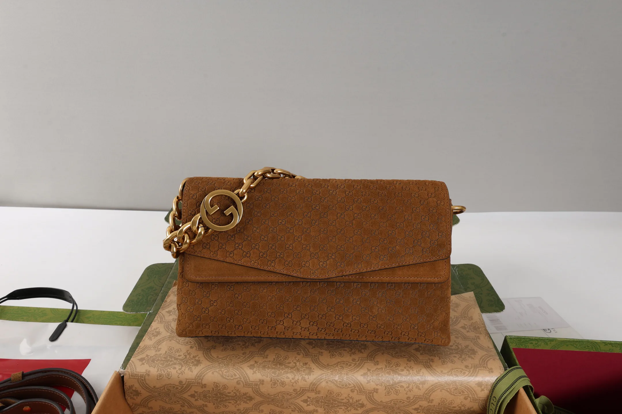 Классические Сумки Женские Gucci 11508430