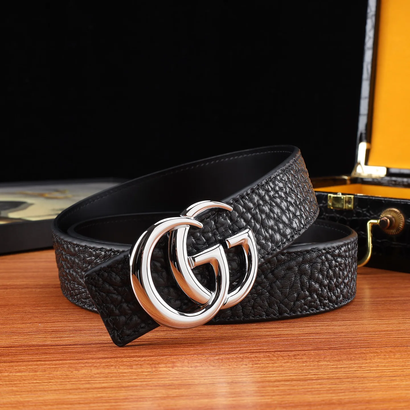 Поясные Сумки Женские Gucci 617168