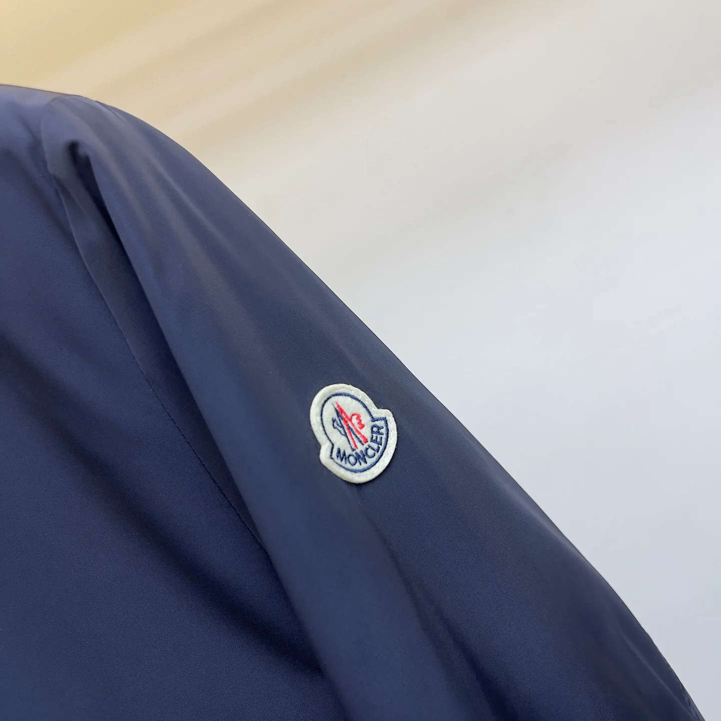 Куртки И Пуховики Женские Moncler 17340706