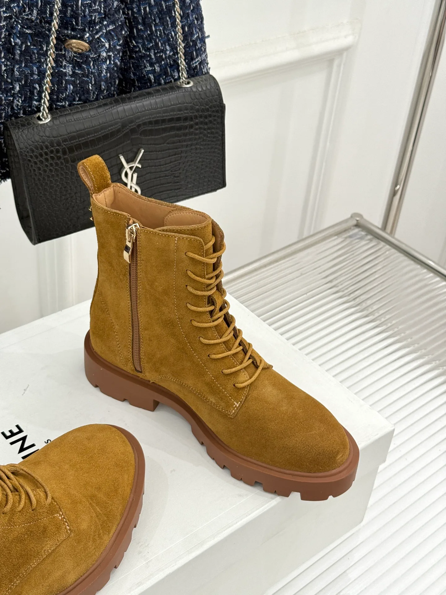 Ботинки Женские Celine 18233567