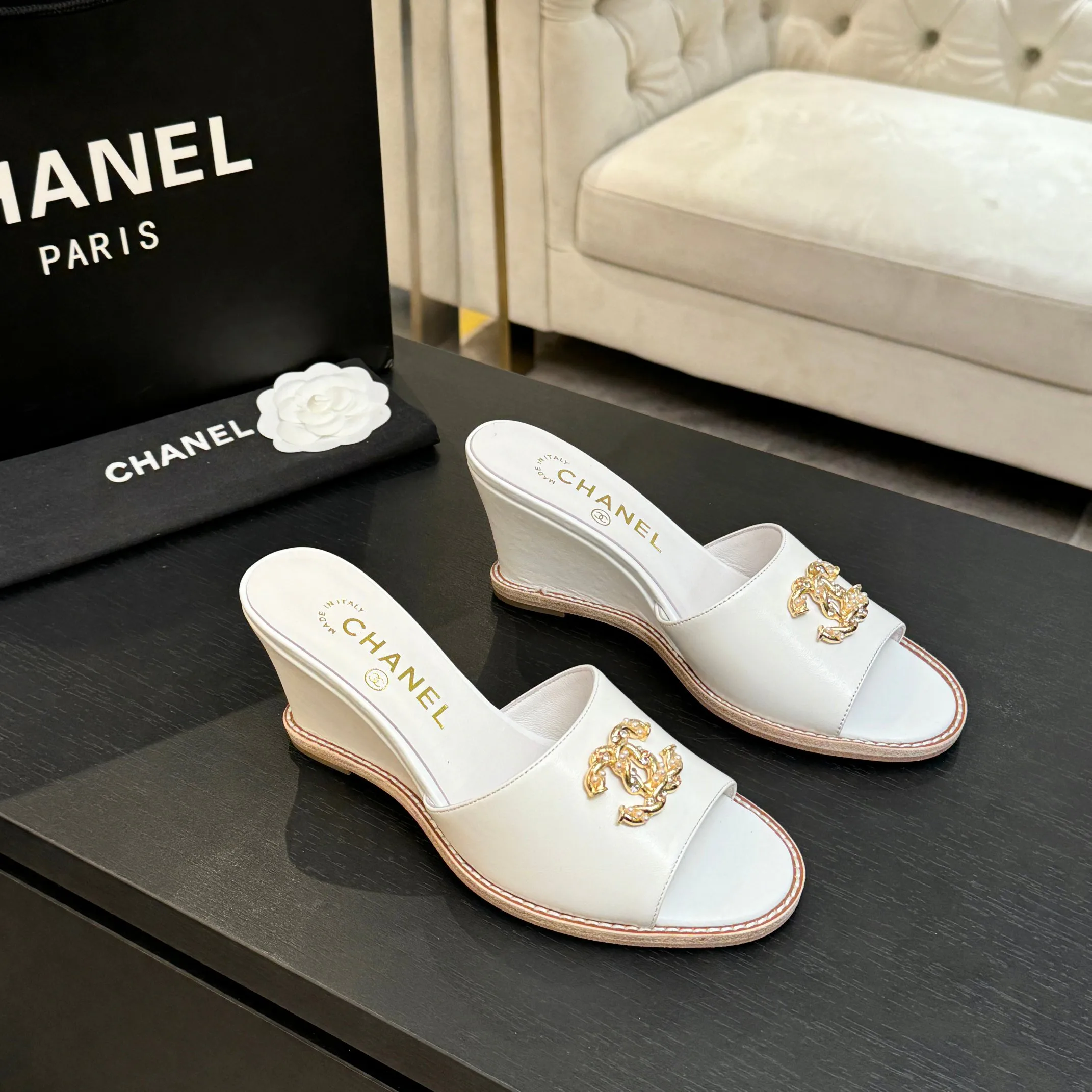 Босоножки Женские Chanel 10235894