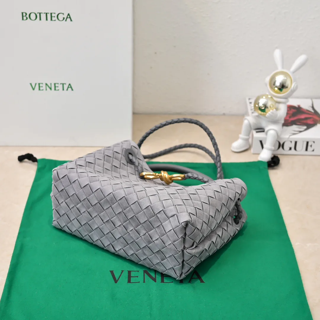 Классические Сумки Женские Bottega Veneta 11669036