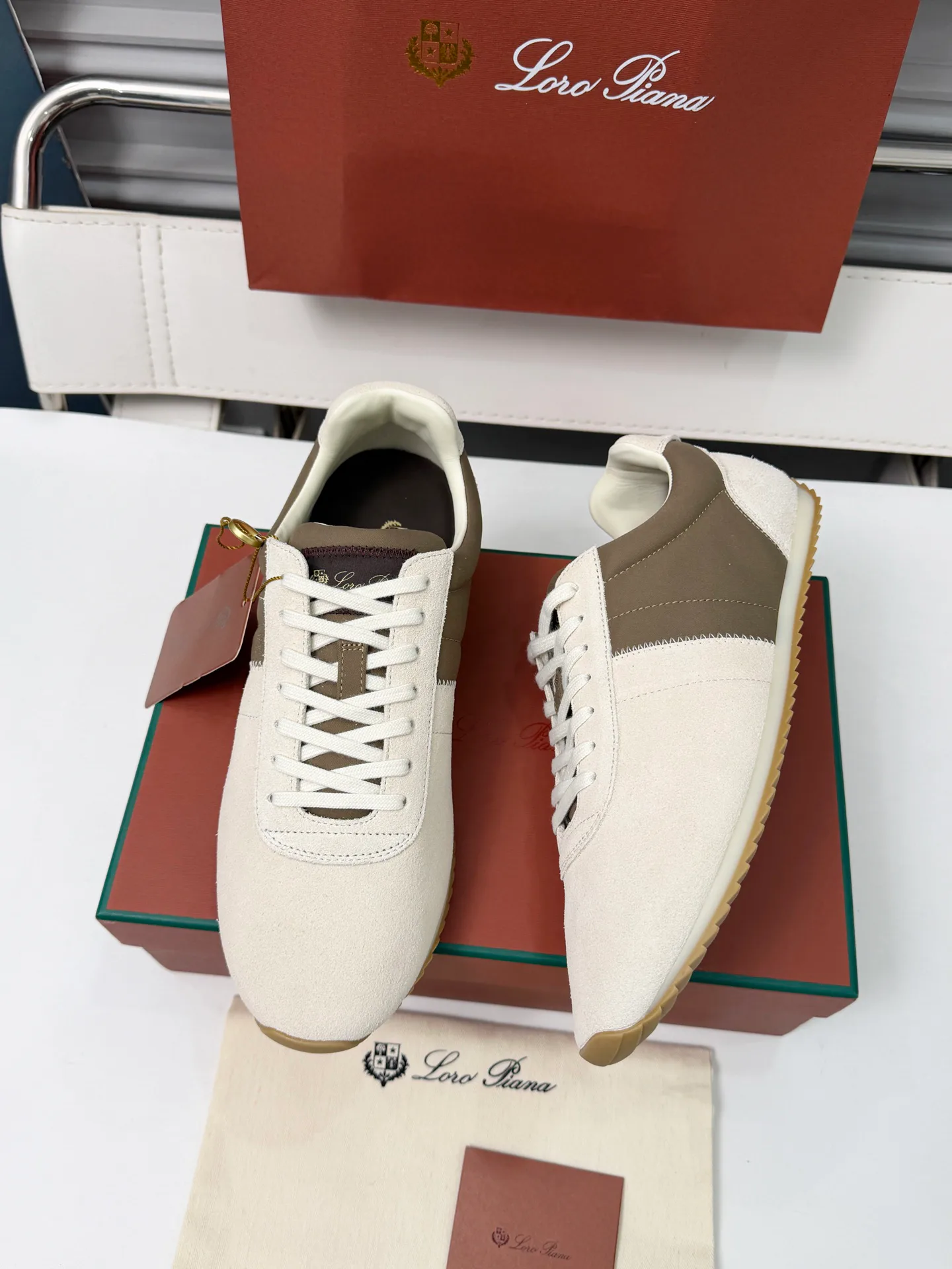 Кроссовки Женские Loro Piana 17467095