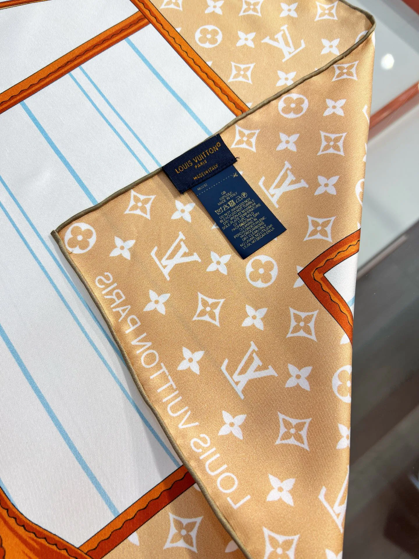 Шарфы Louis Vuitton 1592219