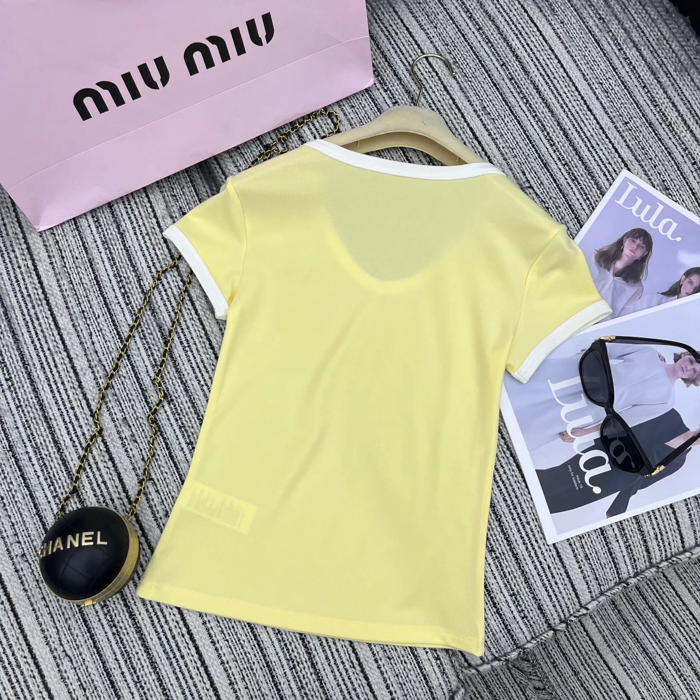 Футболки Женские Miu Miu 25613