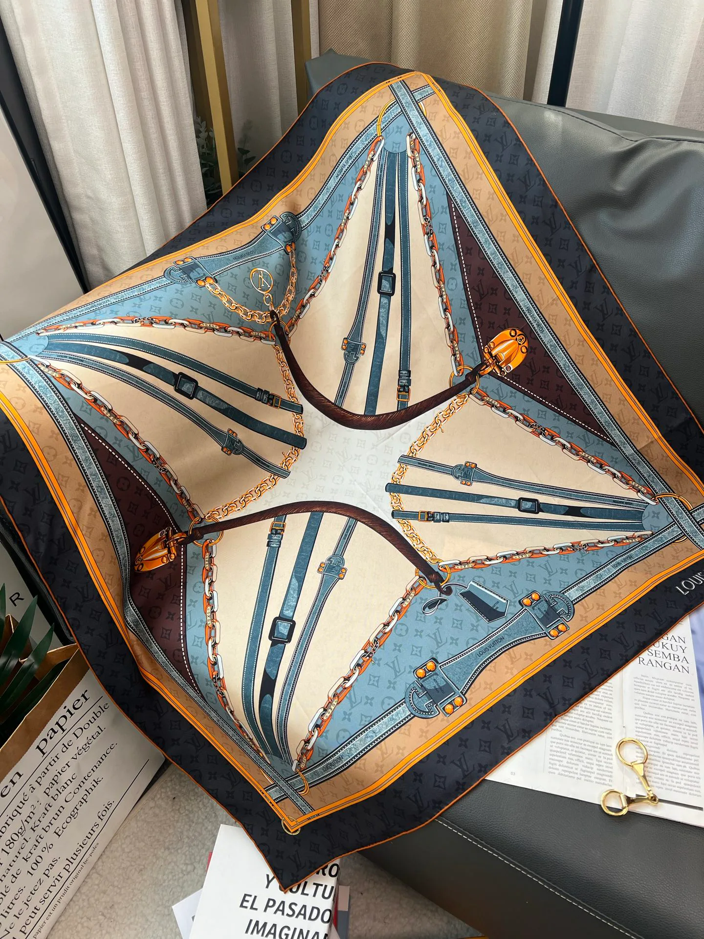 Шарфы Louis Vuitton 27657