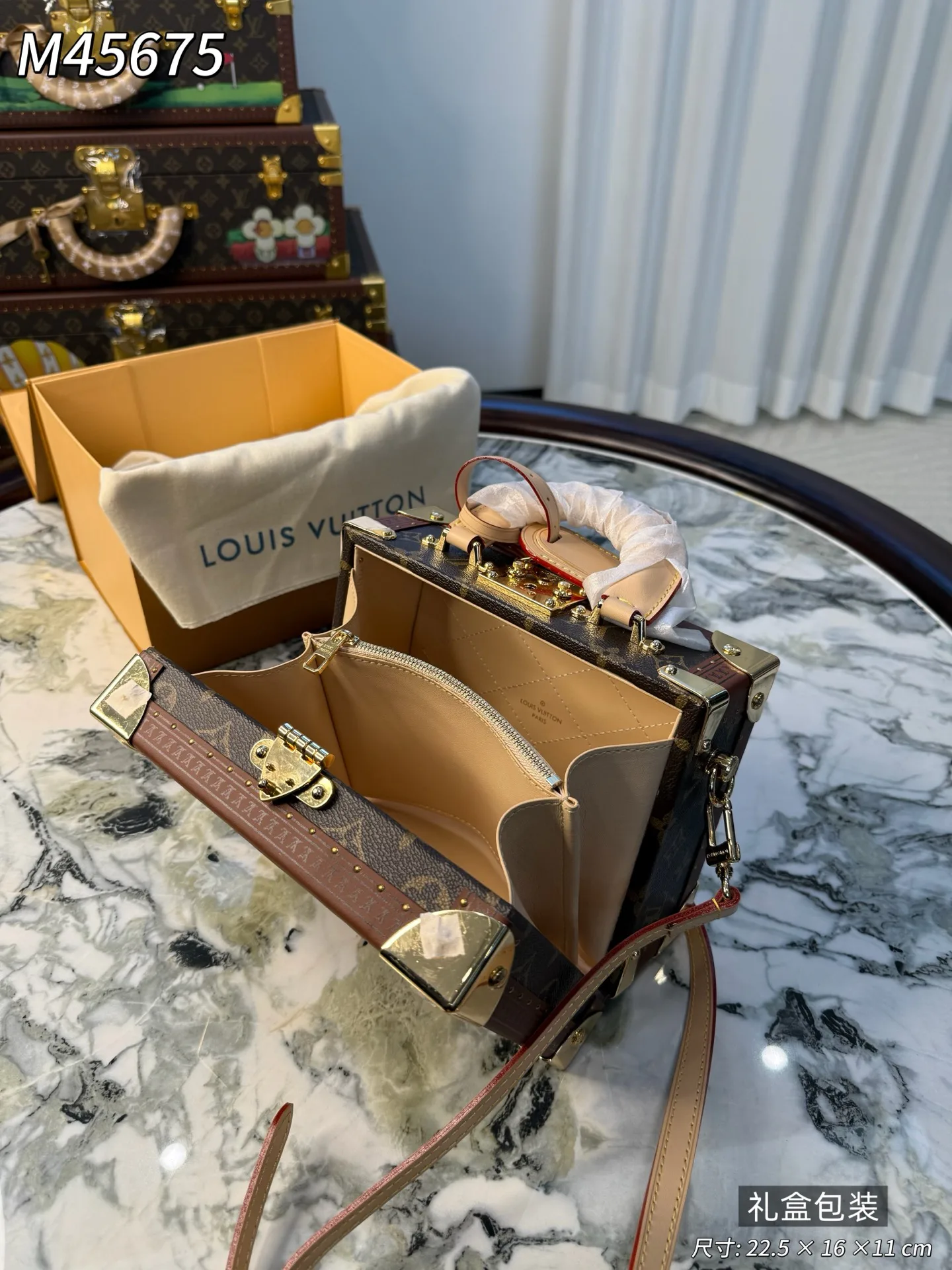 Классические Сумки Женские Louis Vuitton 11568233