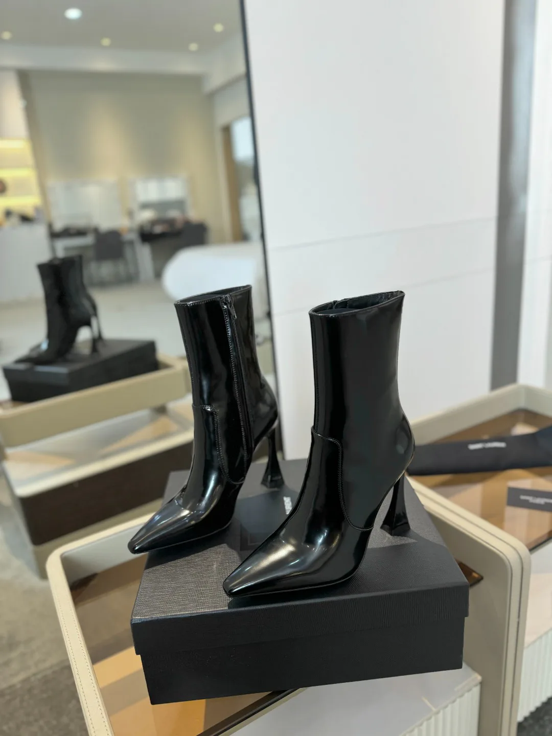 Ботильоны Женские Saint Laurent 18247894