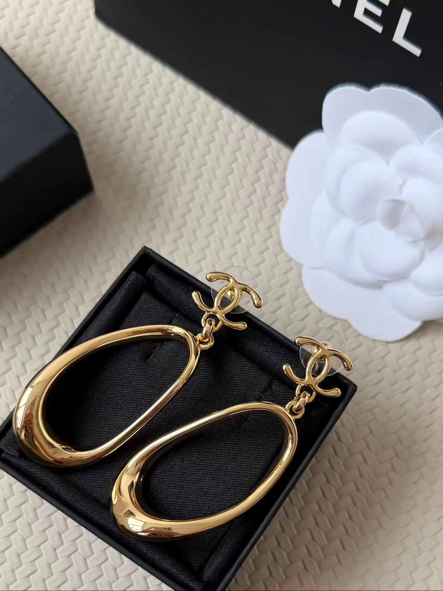 Бижутерия Chanel 18123147