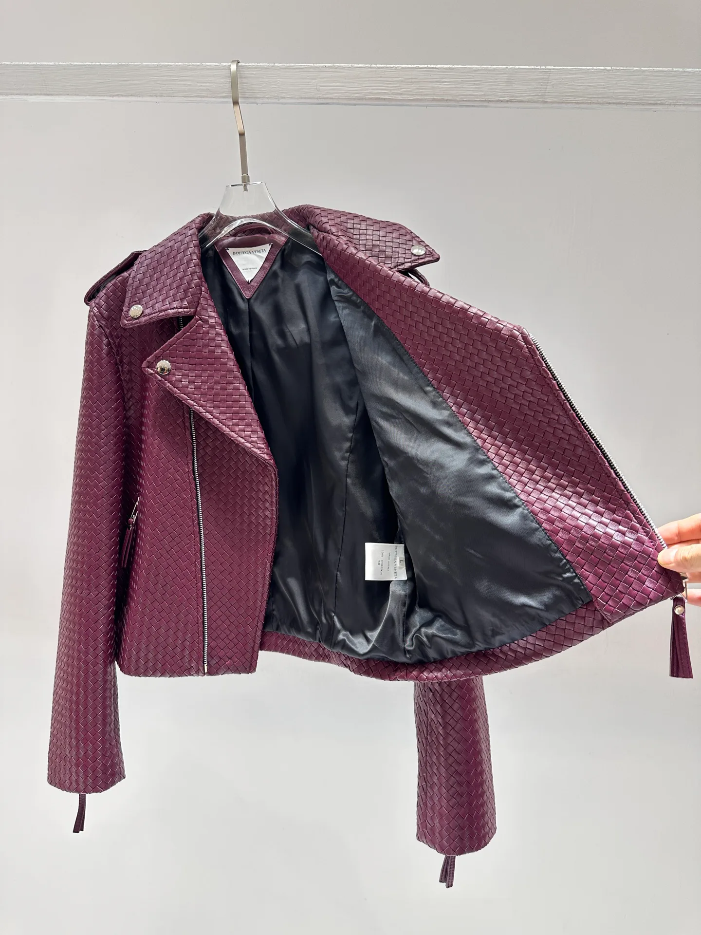 Кожаные Куртки И Дублёнки Женские Bottega Veneta 19117896