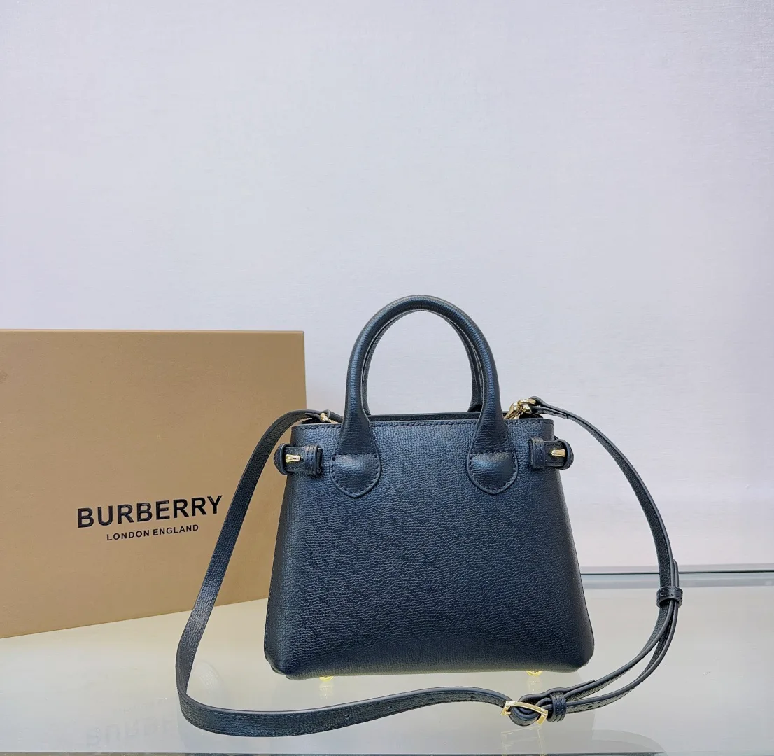 Классические Сумки Женские Burberry 17483296