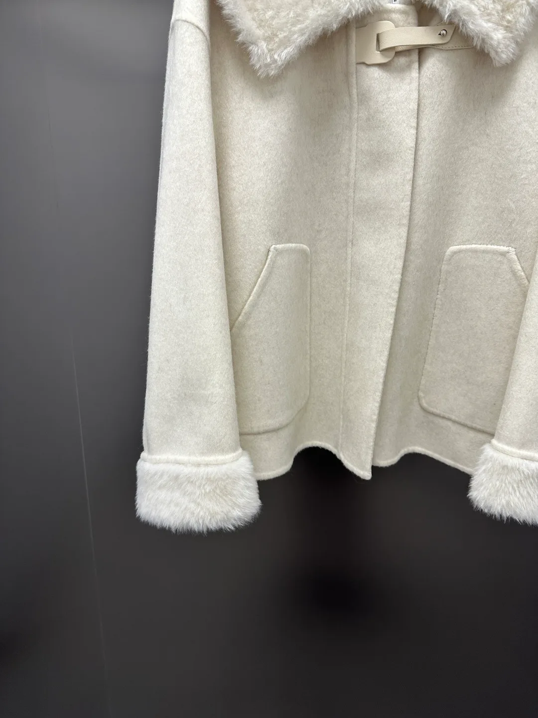 Пальто Женские Max Mara 18456323