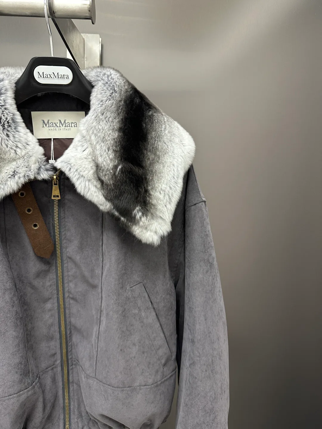 Куртки И Пуховики Женские Max Mara 18702429