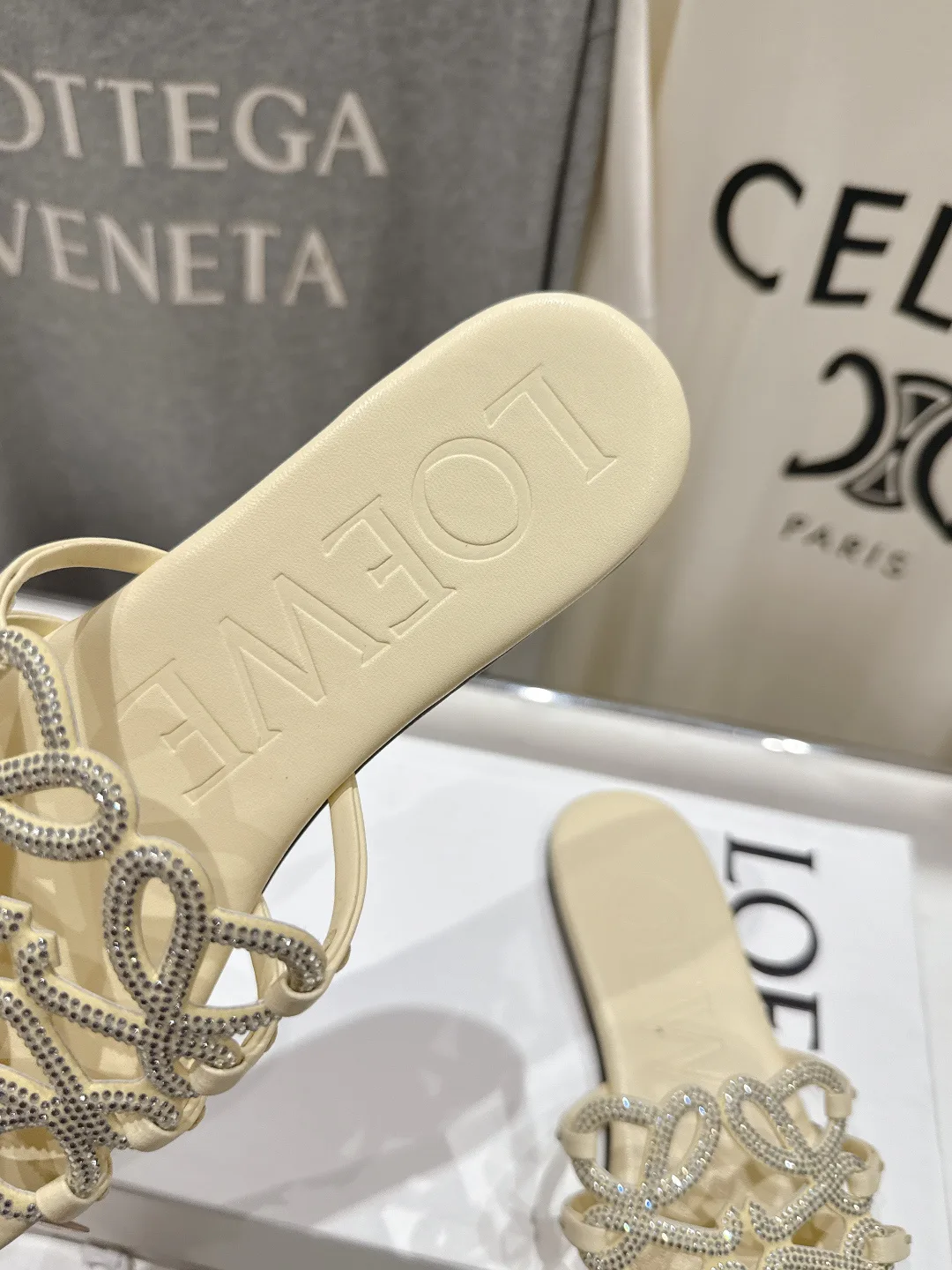 Шлепанцы Женские Loewe 10895751