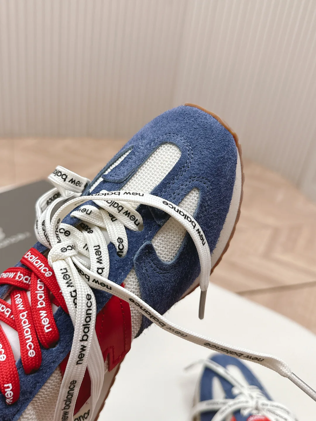 Кроссовки Женские New Balance 30687