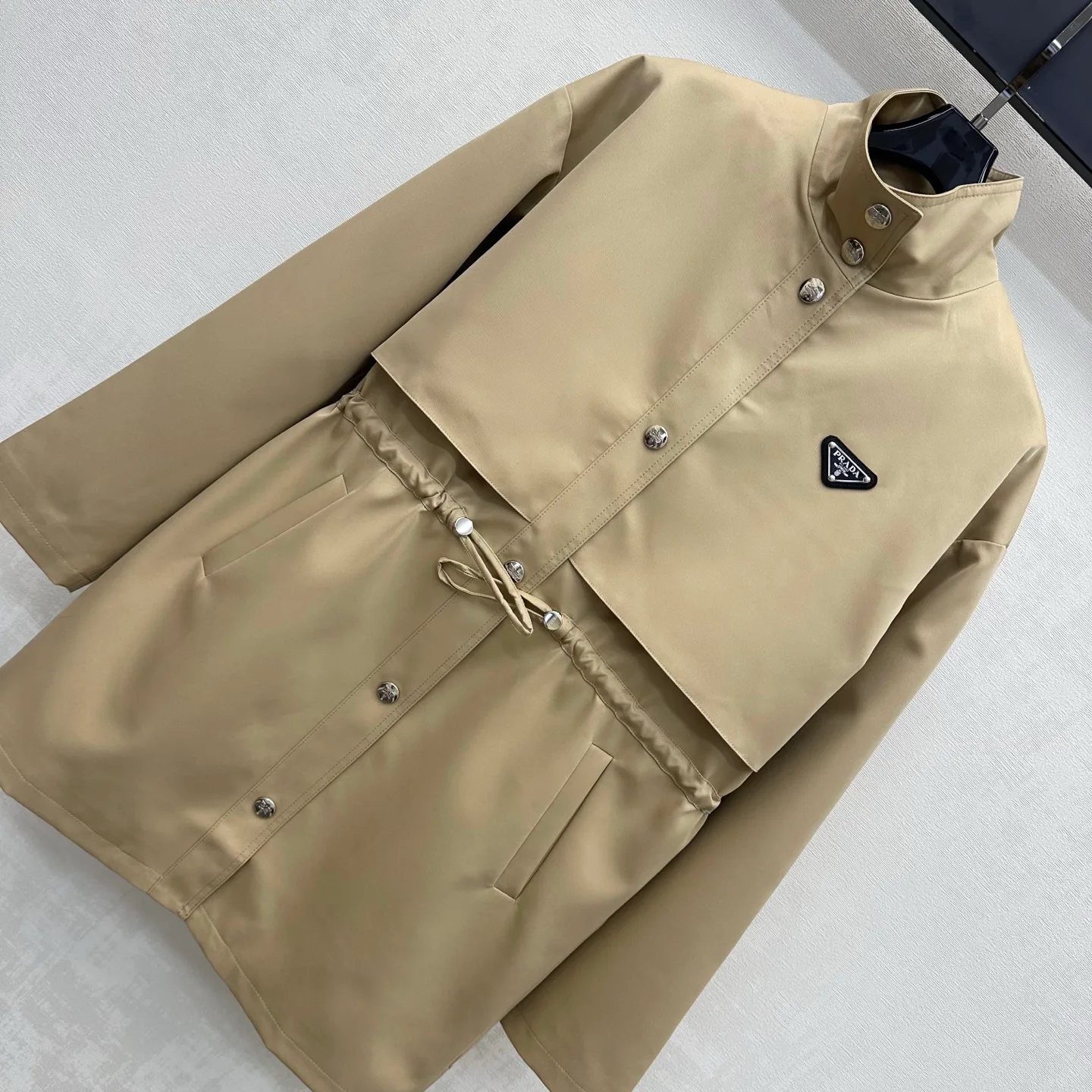 Куртки И Пуховики Женские Prada 18432100